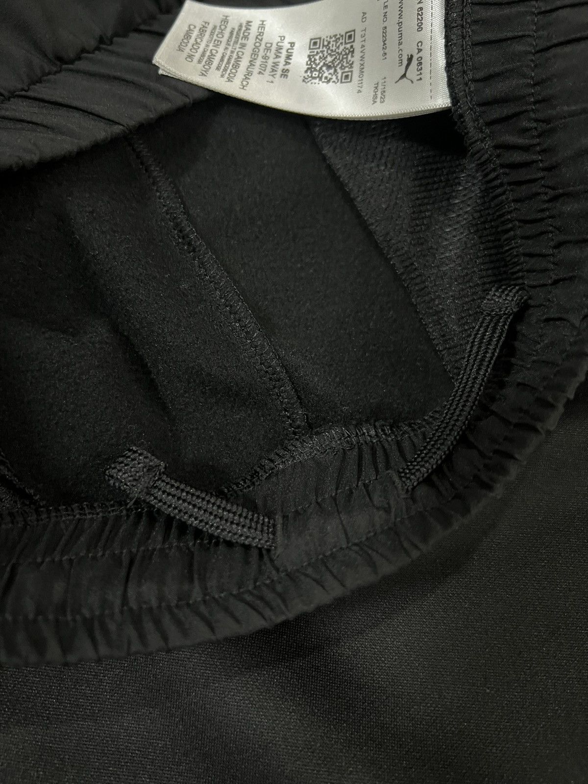 Puma Puma Jogger Sweatpamts Size US 31 - 14 Thumbnail