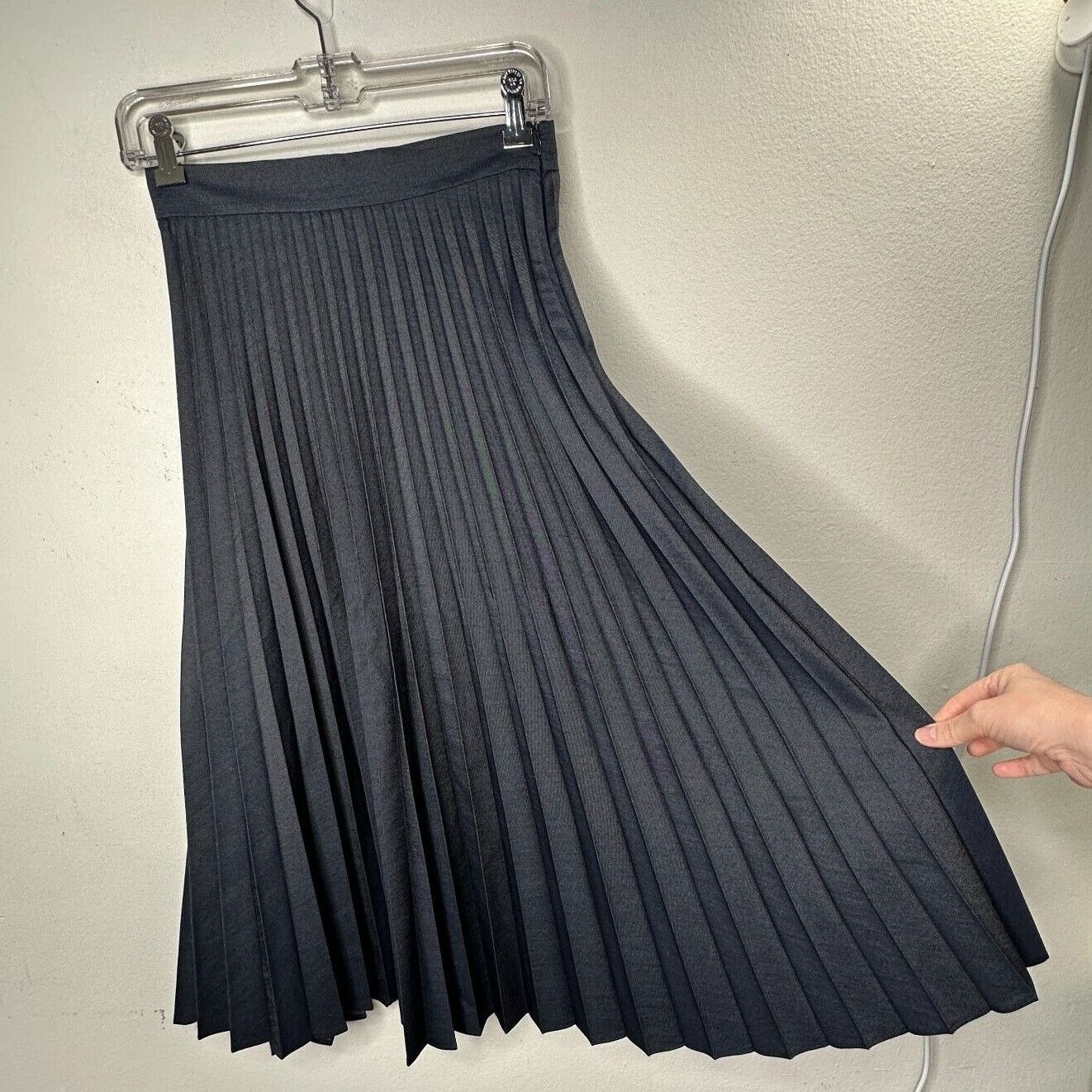 Zara Zara Dark Blue Box Pleat Denim Look Midi Skirt Side Zip XS Size 25" / US 0 / IT 36 - 3 Thumbnail