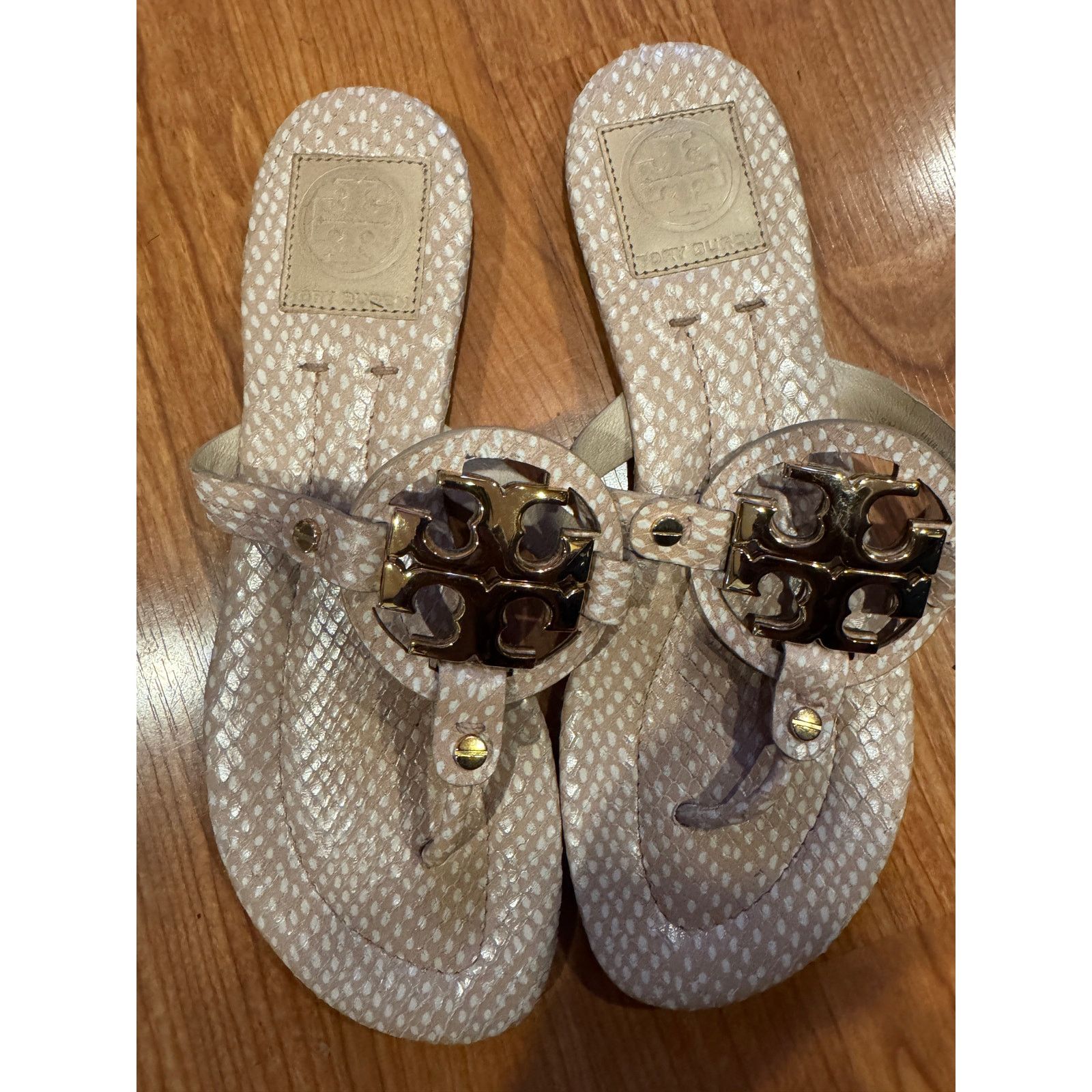 Tory Burch Tory Burch Beige/Gold Leather Sandals Size 7M Size US 7 / IT 37 - 4 Thumbnail