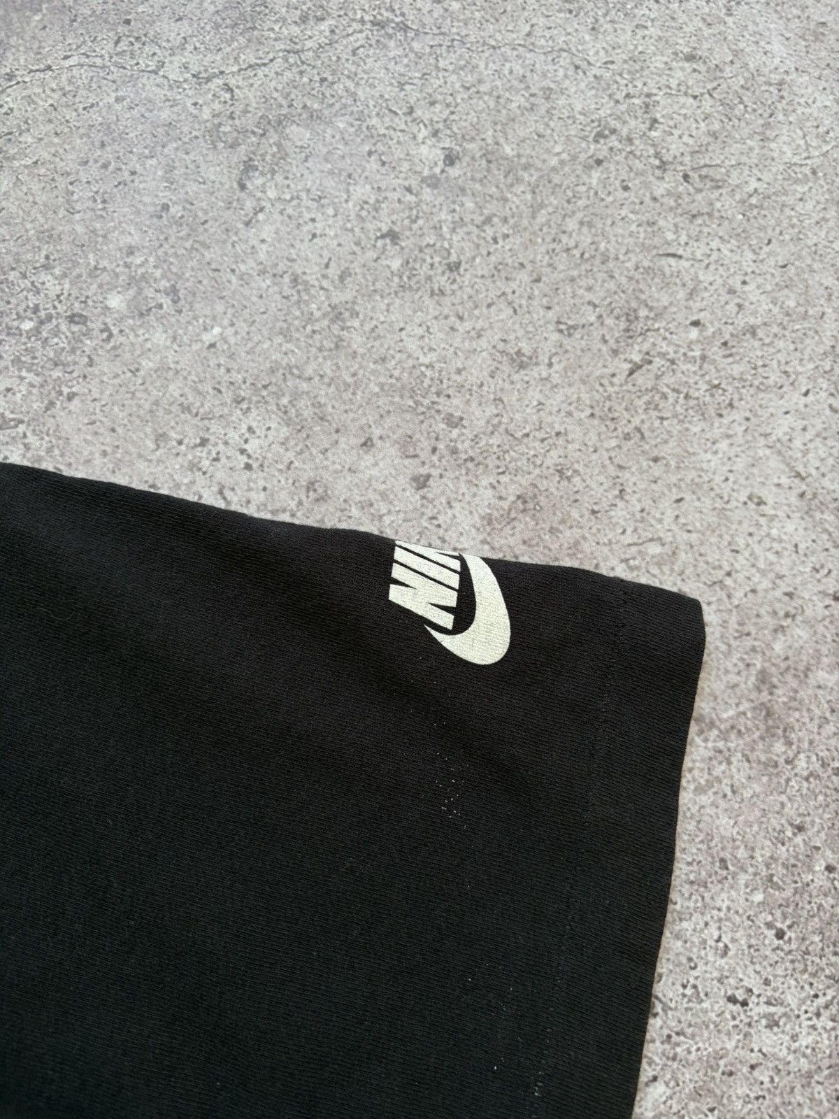 Nike Vintage Nike Dolomiten 1995 T-shirt Size US L / EU 52-54 / 3 - 6 Thumbnail