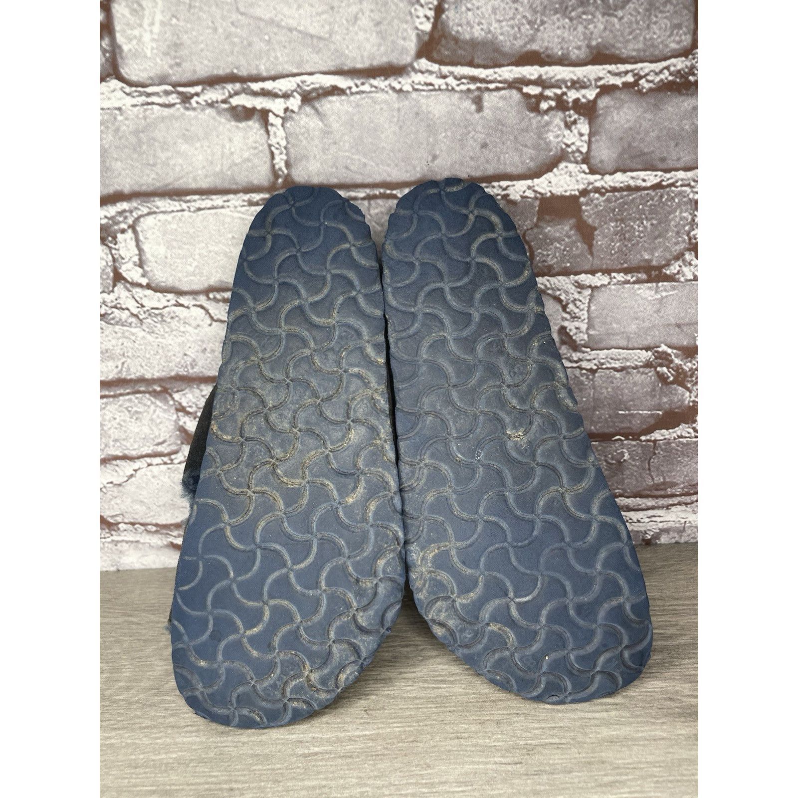 Birkenstock Birkenstock Arizona Fur Midnight Navy Strap Slides Sandals W Size US 10 / IT 40 - 20 Thumbnail