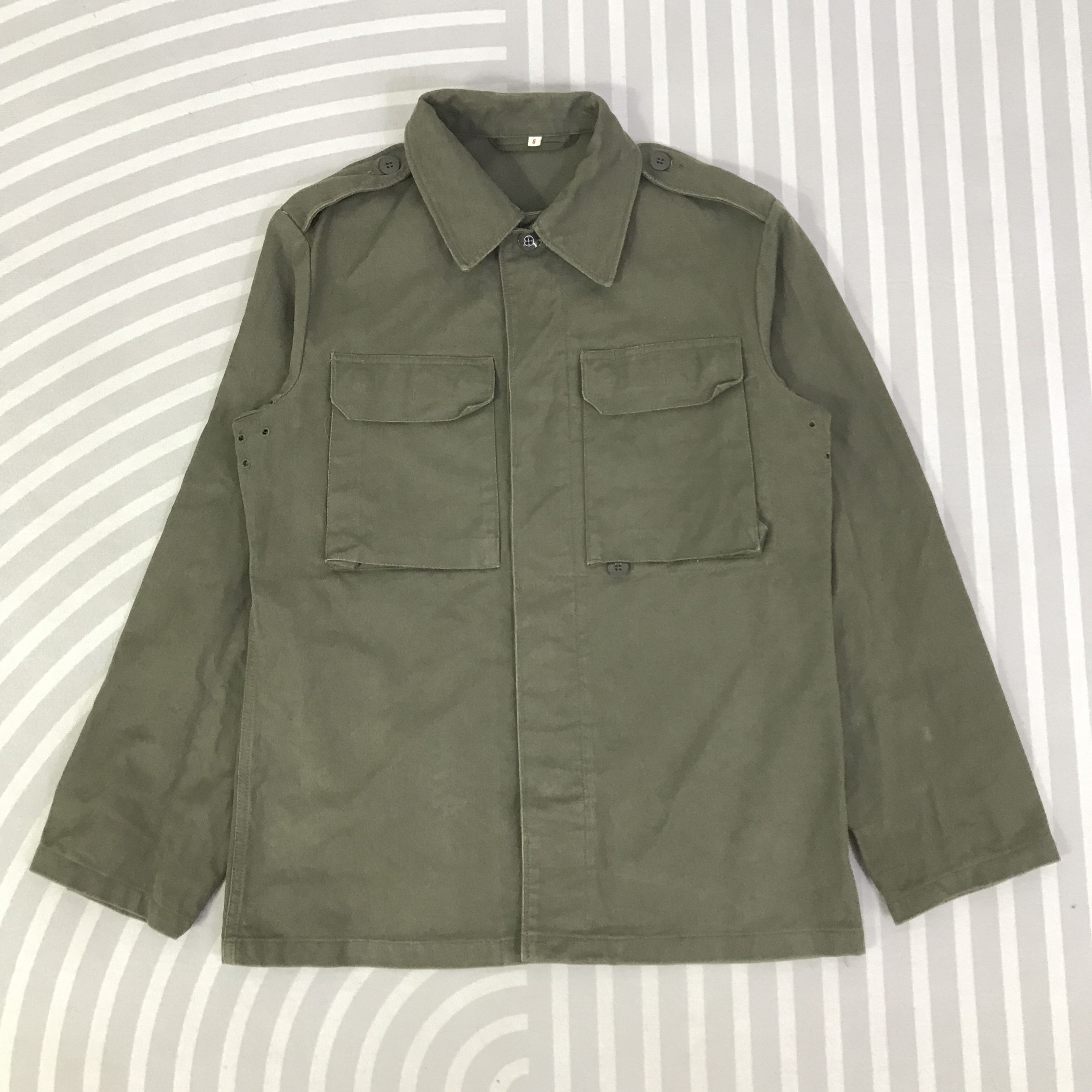 Vintage Vintage Army button Jacket K114B19 Size US L / EU 52-54 / 3 - 1 Thumbnail