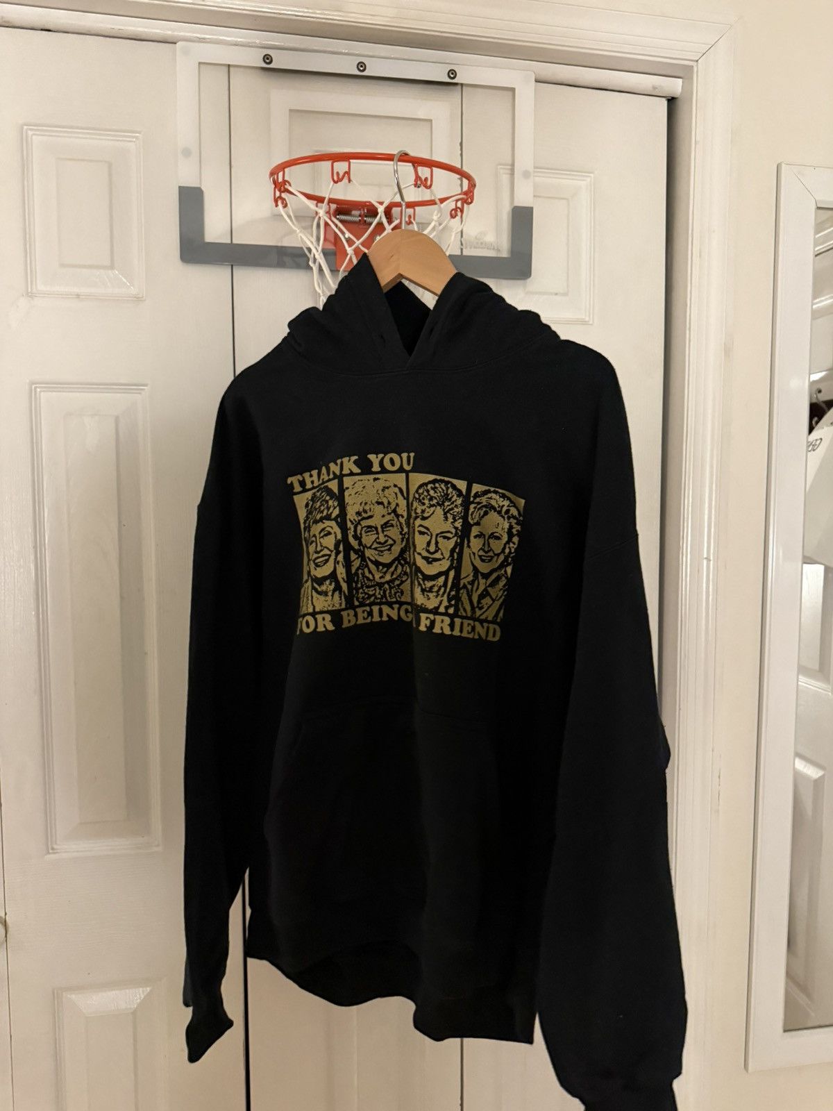 Vintage Golden Girls “Thank You For Being A Friend” Hoodie Size US L / EU 52-54 / 3 - 1 Thumbnail