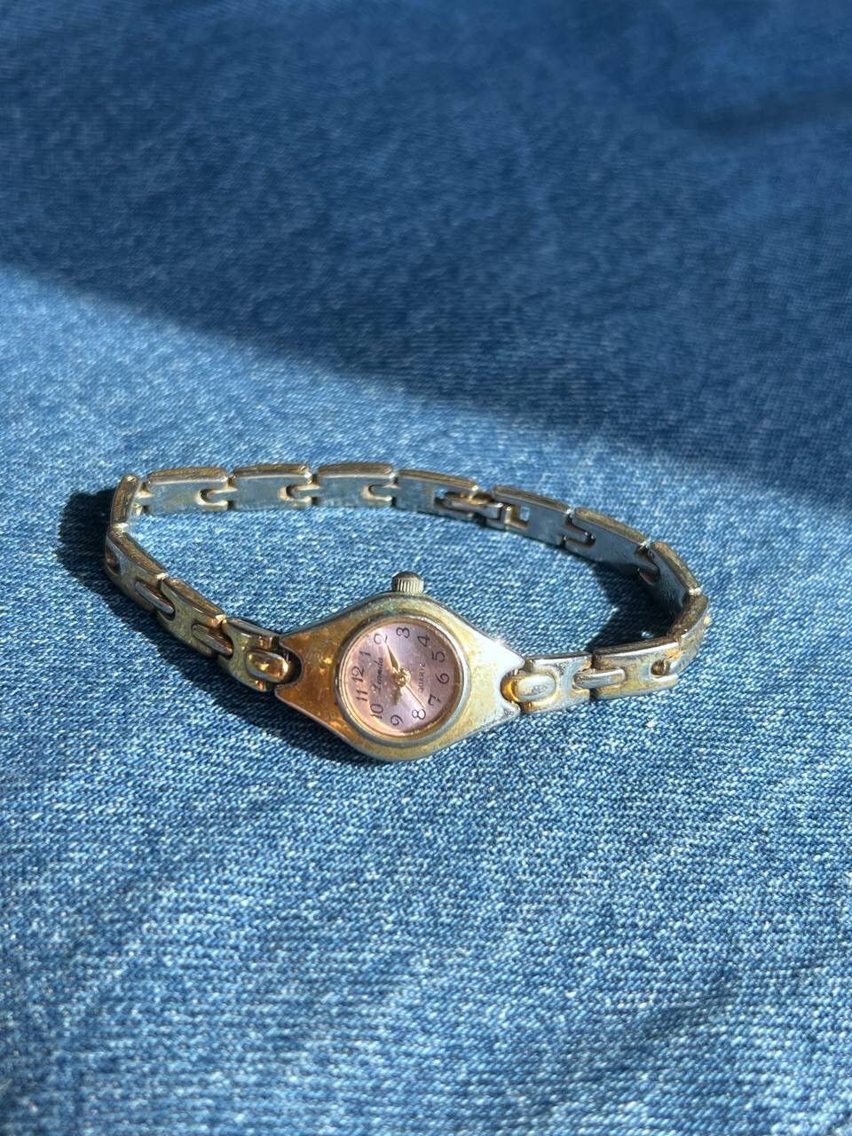 Japanese Brand × Vintage Vintage Japanese style futuristic Watch Pink Size ONE SIZE - 1 Thumbnail