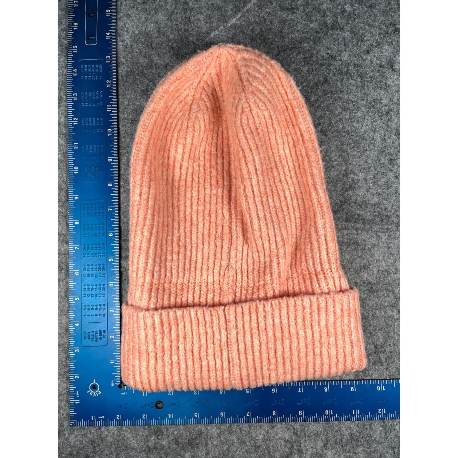 Vintage Universal Thread Beanie Toque Women One Size Pink Polyester Acrylic Knit Ski Hat/Cap Beanie Womens Winter 90s? Size ONE SIZE - 4 Thumbnail