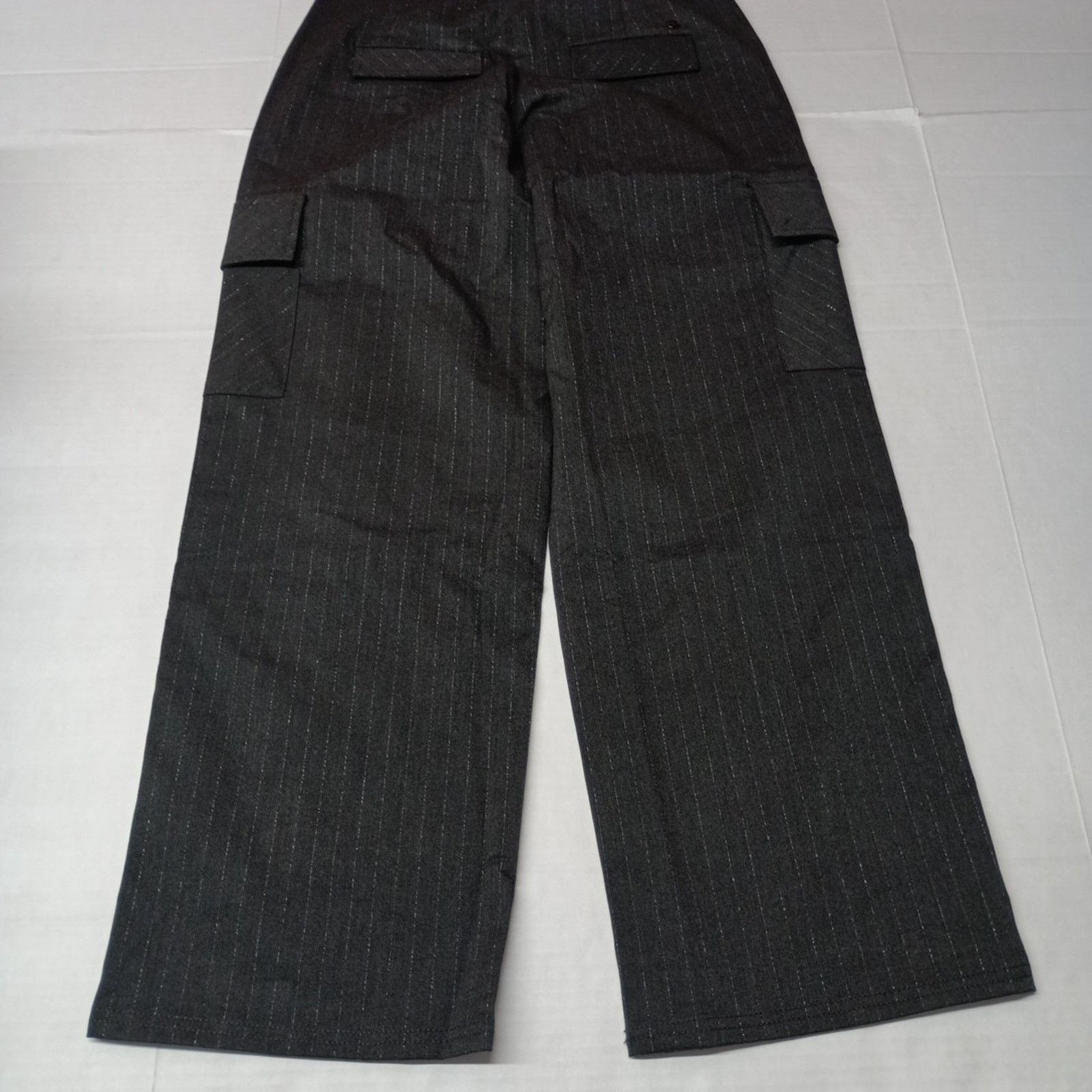 Tommy Hilfiger Tommy Hilfiger Women's Wide-Leg Cargo Pants Size 2 Gray Stri Size 26" / US 2 / IT 38 - 8 Thumbnail