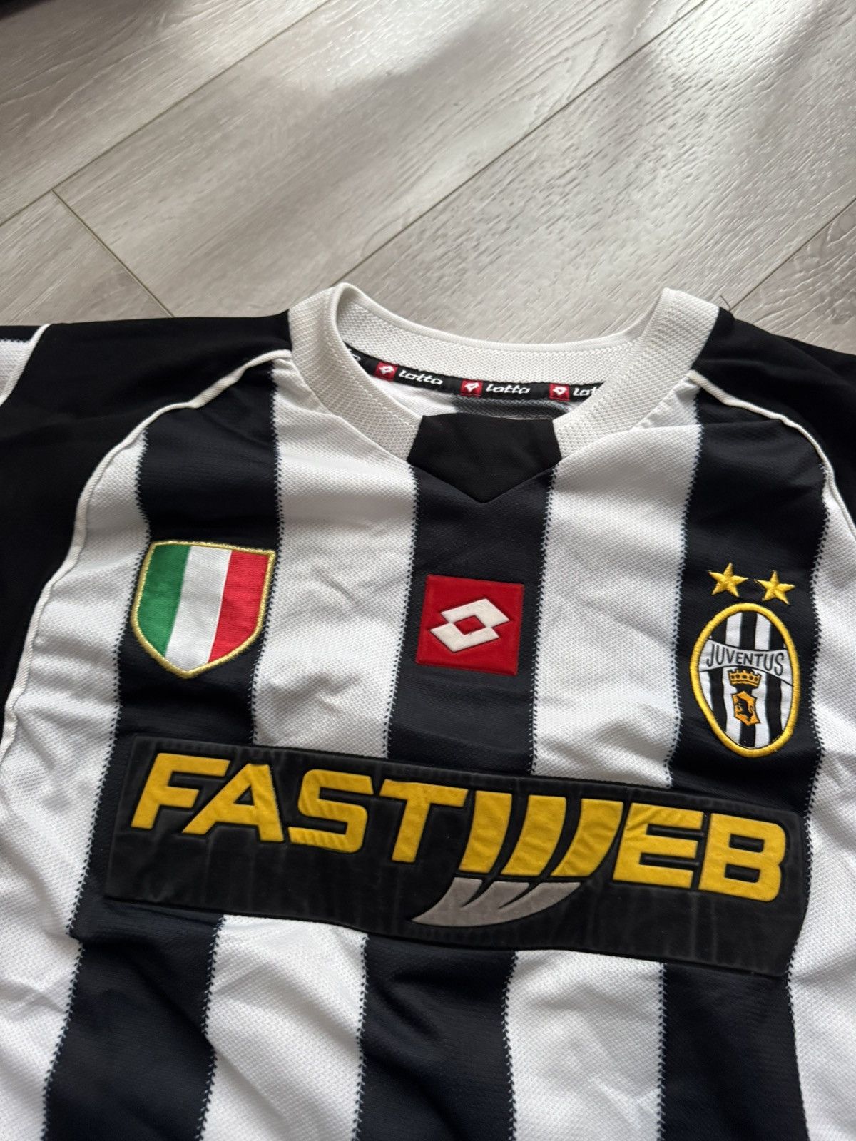 Lotto Sport Juventus 2002/2003 Lotto Football Shirt Retro Soccer Jersey Size US XL / EU 56 / 4 - 3 Thumbnail