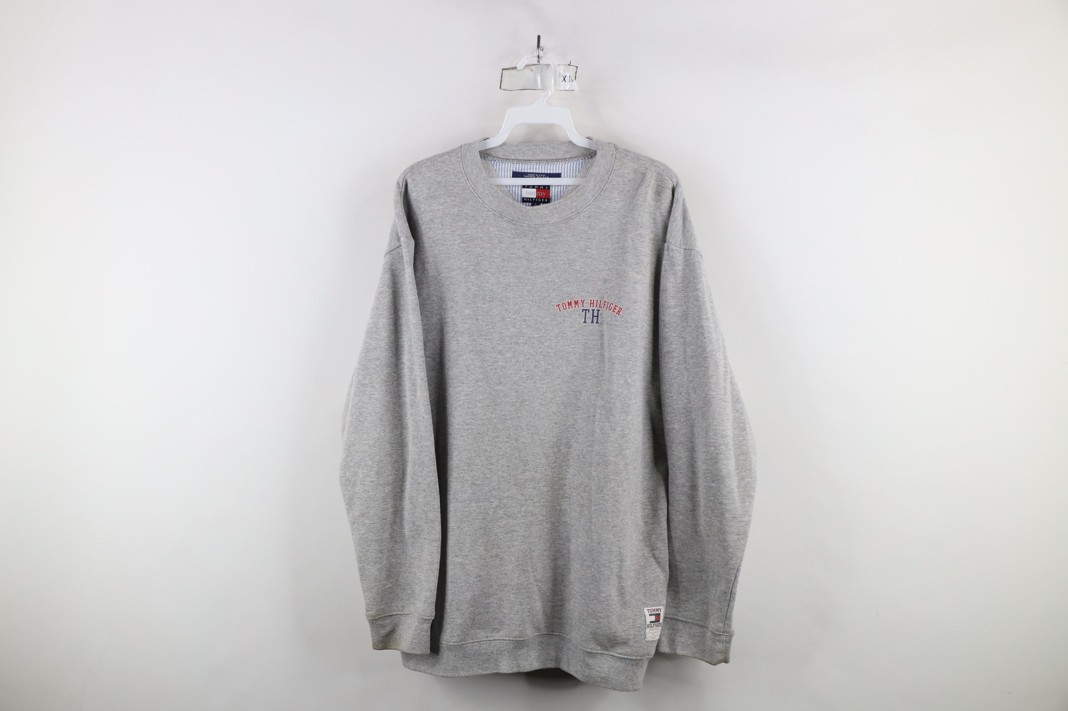 Tommy Hilfiger × Vintage Vintage 90s Tommy Hilfiger Spell Out Crewneck Sweatshirt USA Size US L / EU 52-54 / 3 - 1 Thumbnail