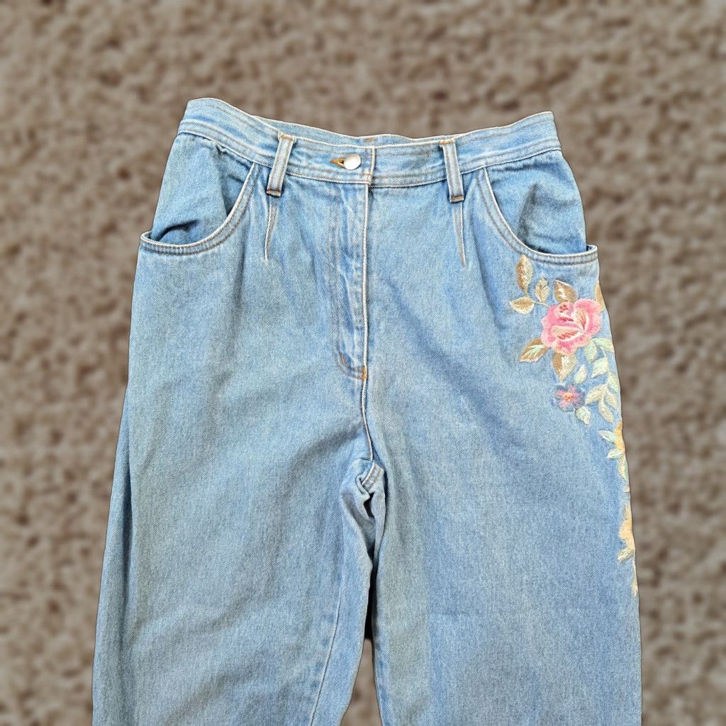 Vintage VINTAGE Together Jeans Womens Size 8 Denim Blue Floral Embroidered Pleated Taper 90S Womens jeans Size 30" / US 8 / IT 44 - 1 Thumbnail