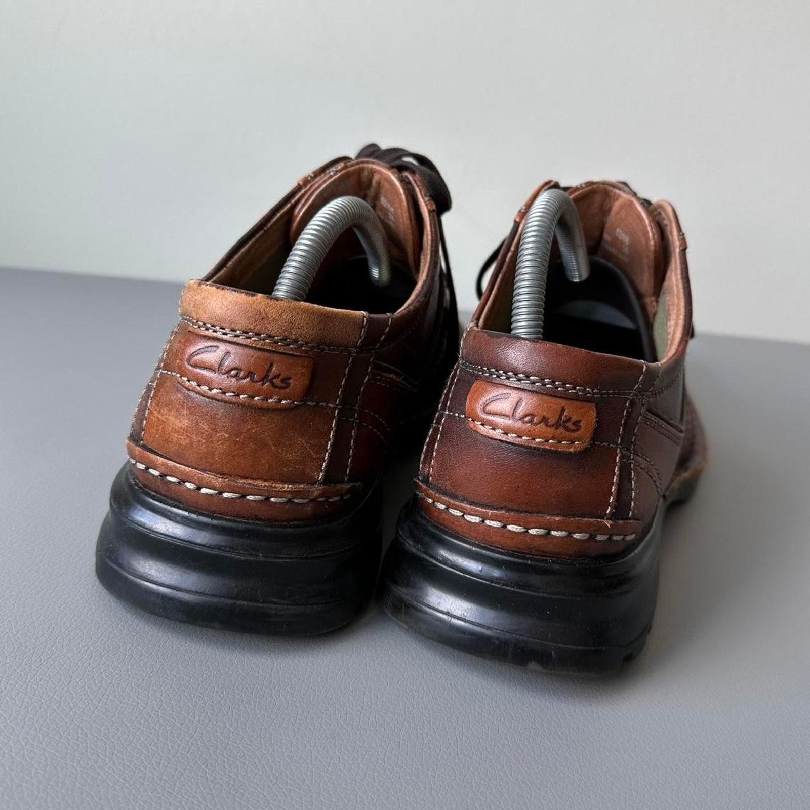Clarks × Vintage Vintage Brown Leather Clarks Square Toe Lace Up Dress Shoes Size US 8.5 / EU 41-42 - 4 Thumbnail