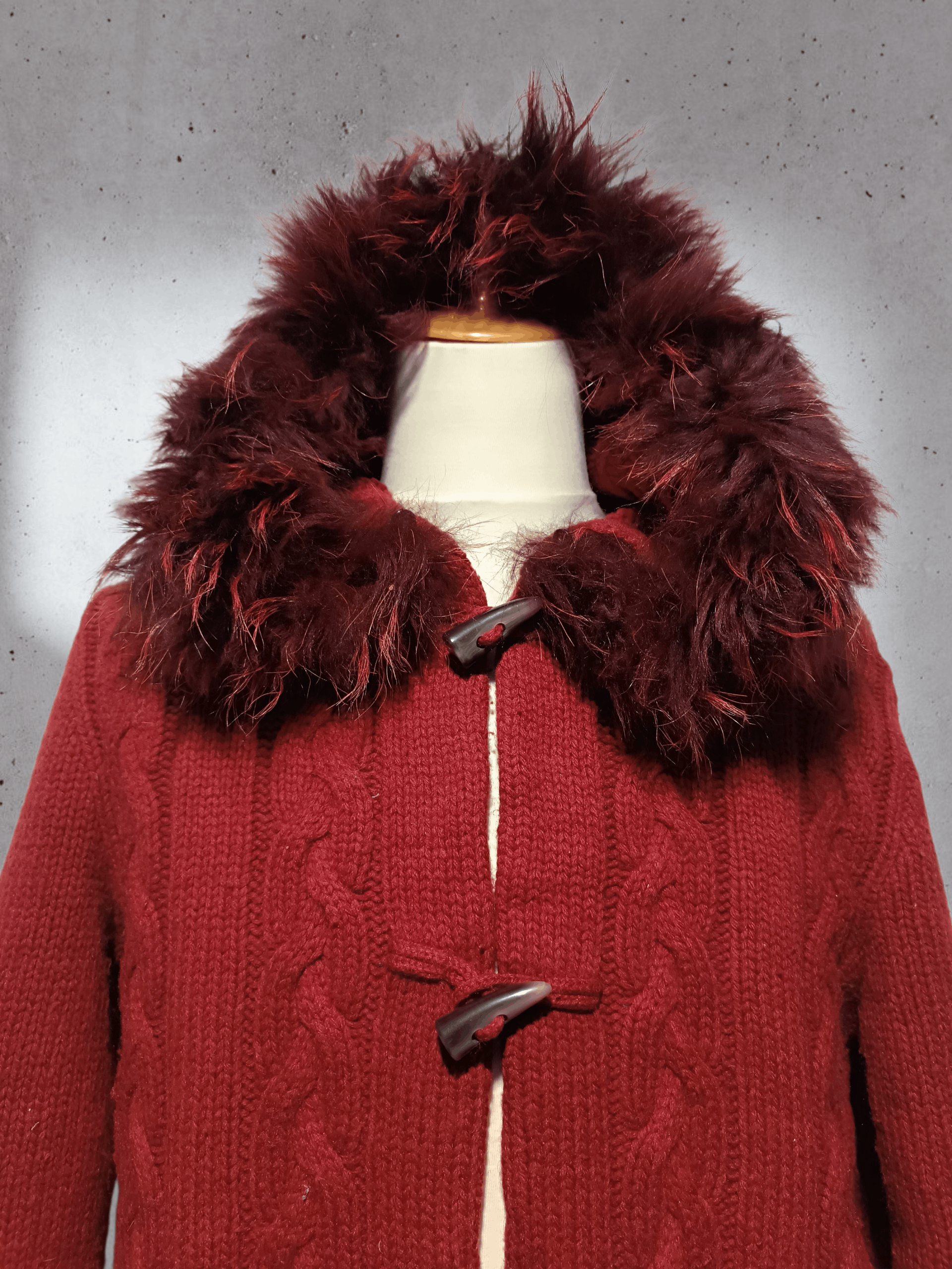Japanese Brand Red Knit Sweater Fur Raccoon Hoodie Size US M / EU 48-50 / 2 - 3 Thumbnail