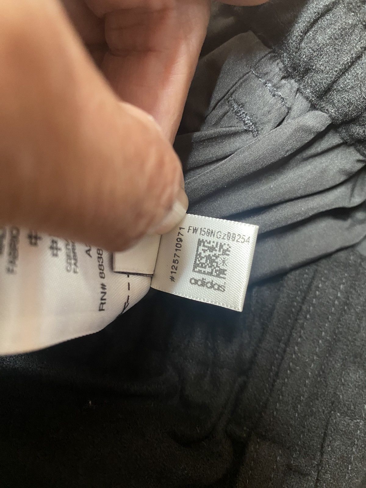 Y-3 Y-3 Cargo Pants BNWT Size US 28 / EU 44 - 14 Thumbnail