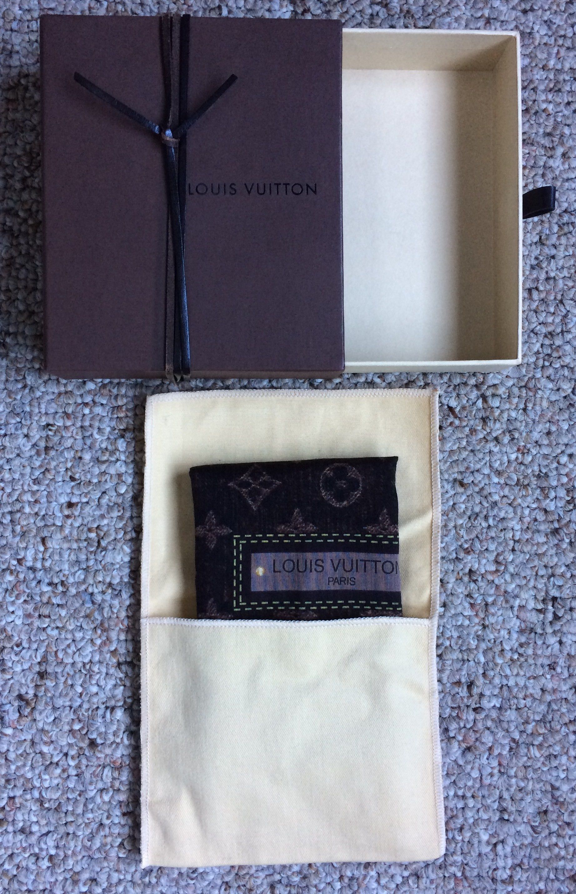 Louis Vuitton S/S 2006 Louis Vuitton Denim Monogram Scarf Size ONE SIZE - 8 Thumbnail