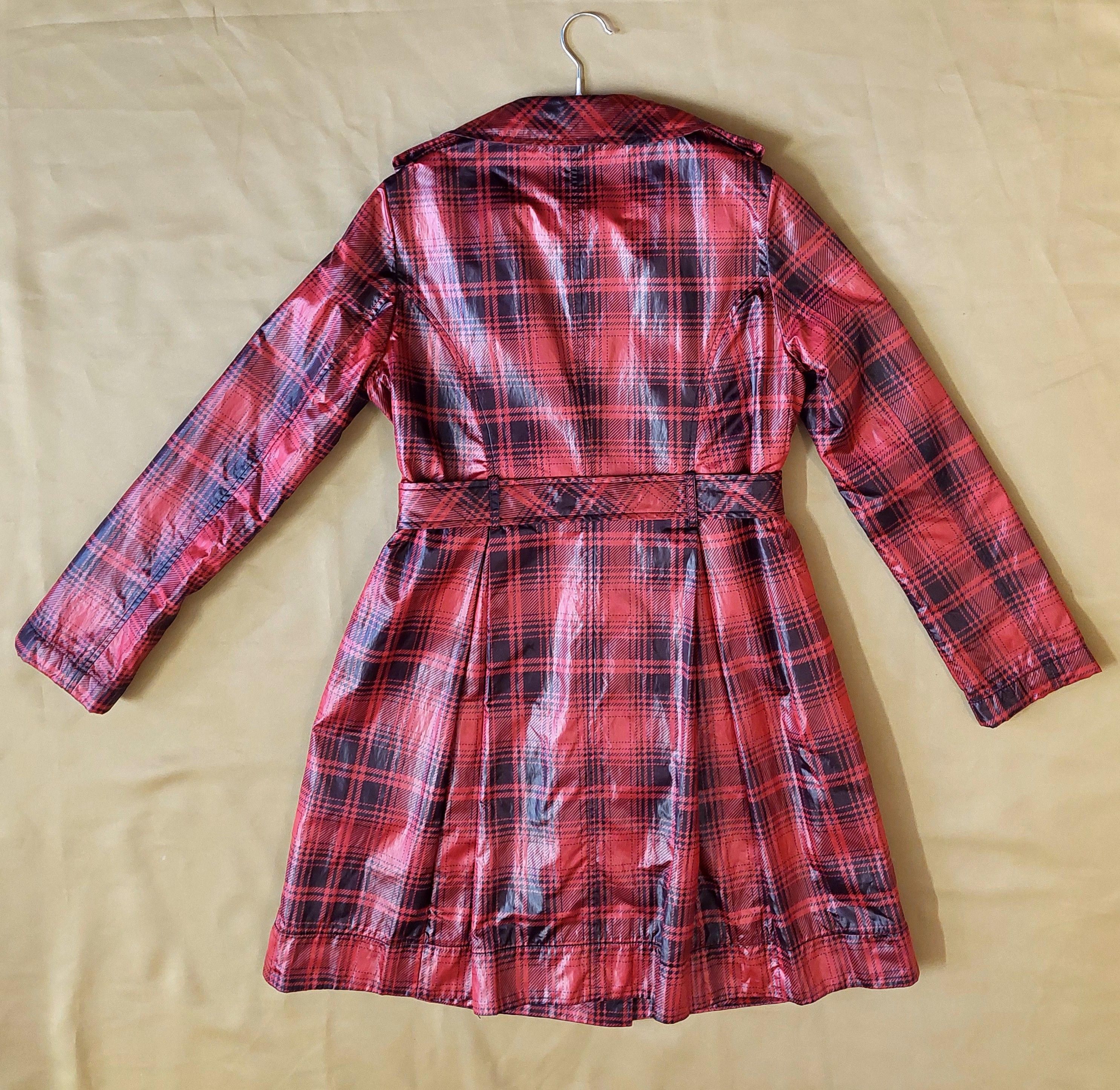 Love Moschino Love Moschino Red Tartan Rain Trench Coat Size IT 40 US 4 Size S / US 4 / IT 40 - 4 Thumbnail