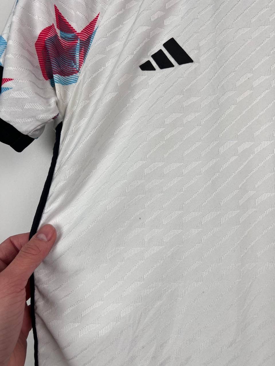 Japanese Brand Japan adidas t-shirts size M Size US M / EU 48-50 / 2 - 9 Thumbnail