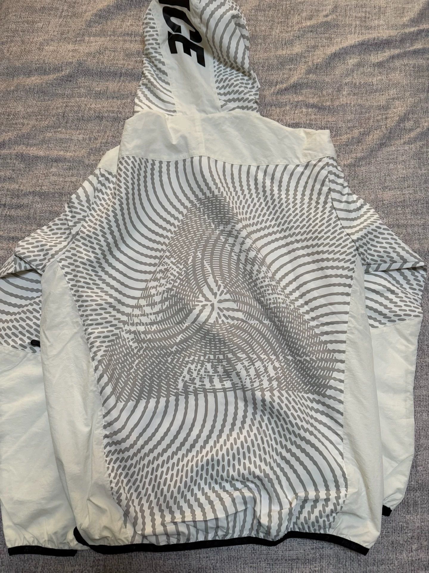 Palace Palace Swirl Hooded Jacket S New With Tags Size US S / EU 44-46 / 1 - 1 Thumbnail
