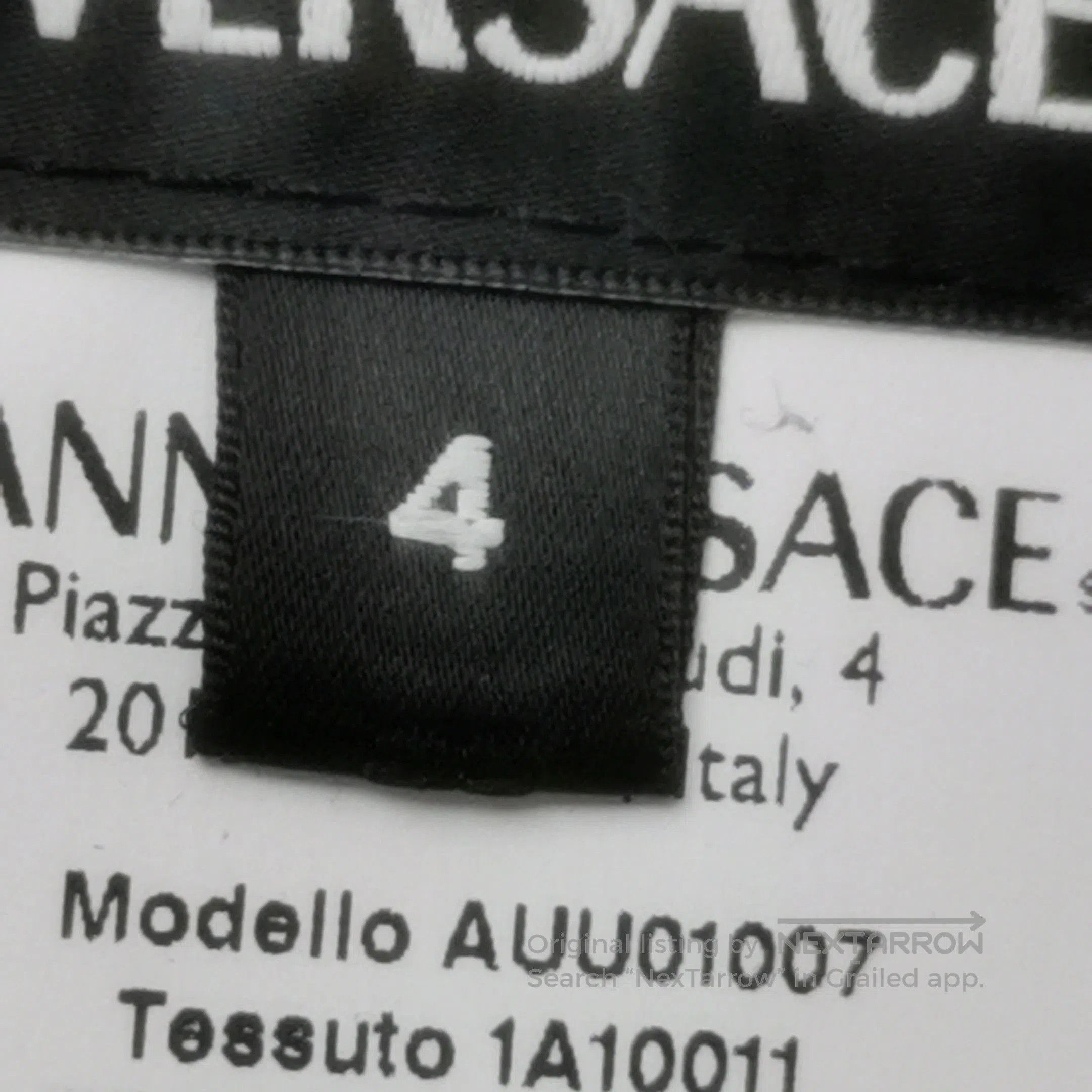 Versace Versace Cotton Solid Logo Crew Neck Long-Sleeve T-Shirt. Size US M / EU 48-50 / 2 - 7 Thumbnail