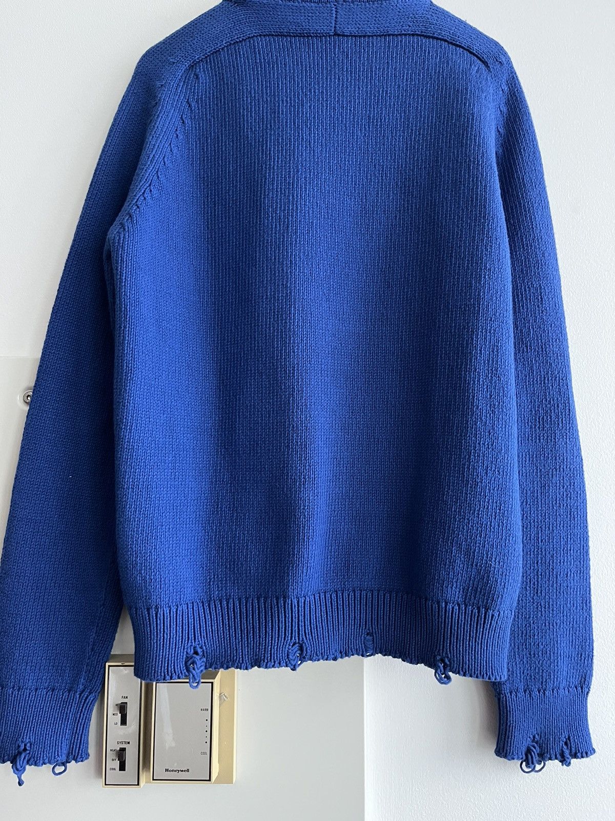 Saint Laurent Paris Super Runway Saint Laurent Sweater Distressed Size US L / EU 52-54 / 3 - 19 Thumbnail