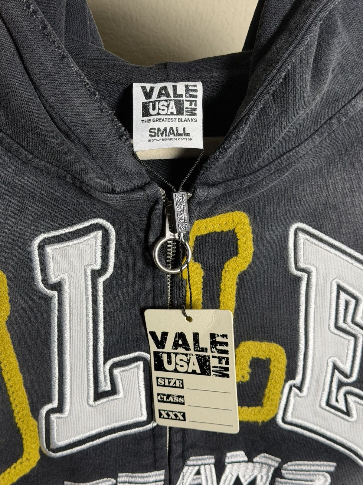 Vale VALE Lives Forever Lethal Zip Up Hoodie Size US S / EU 44-46 / 1 - 3 Thumbnail
