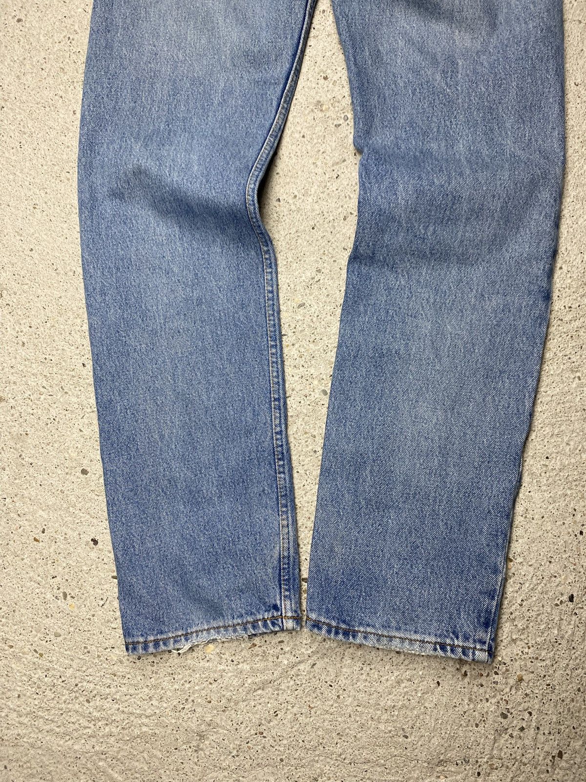 Levi's Levis vintage denim jeans light blue washed distressed Size US 34 / EU 50 - 12 Thumbnail