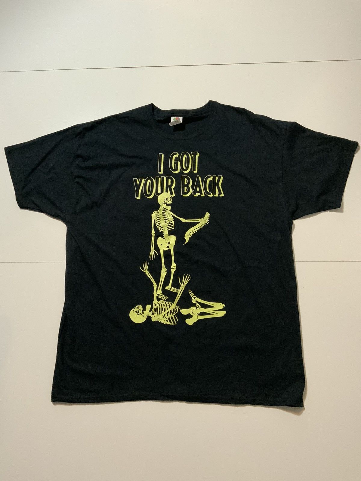 Fruit Of The Loom I Got Your Back Skeleton Skull Bones Horror Halloween TShirt Size US XXL / EU 58 / 5 - 1 Thumbnail