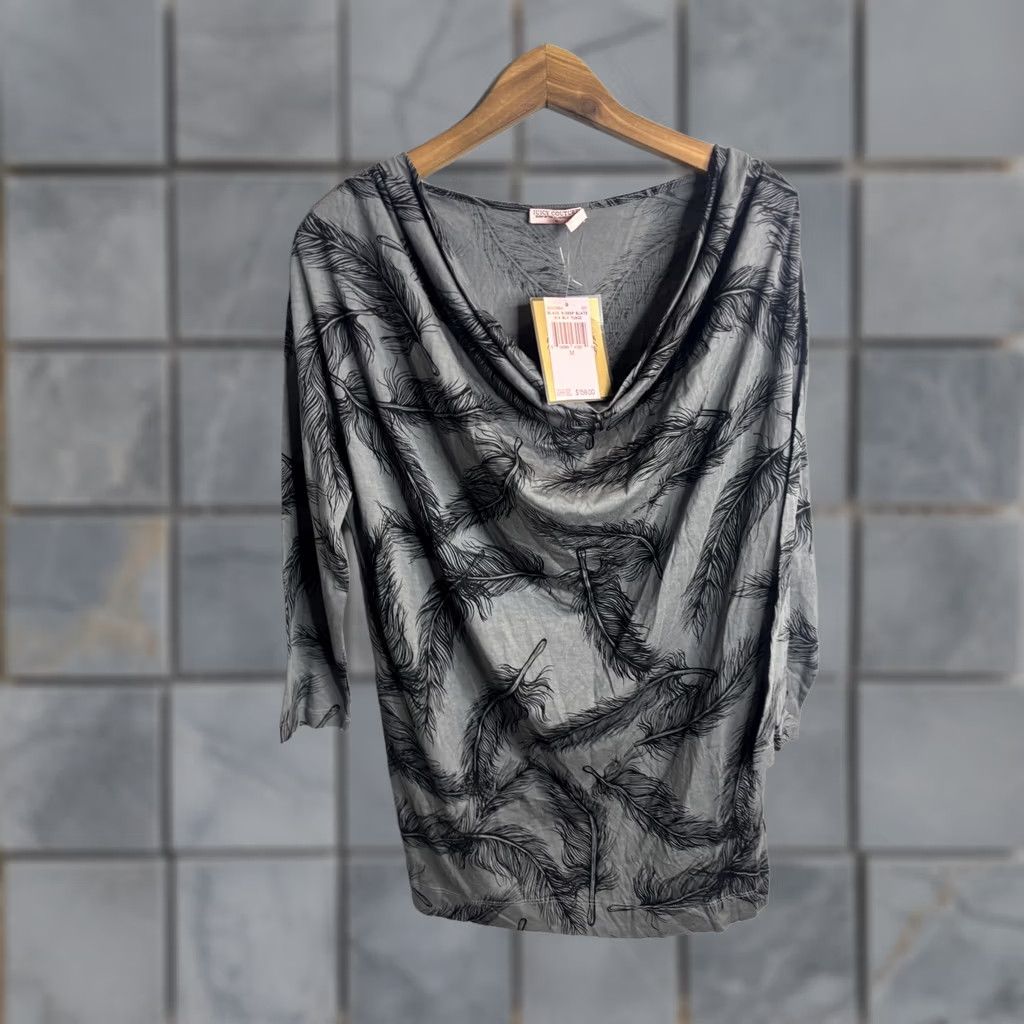 Juicy Couture Juicy Couture Tunic Top Womens M Gray Cowl Neck 3/4 Sleeve Dolman Feather Print Size M / US 6-8 / IT 42-44 - 1 Thumbnail