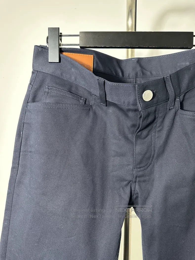 Hermes Hermes Autumn/Winter logo leather patch denim casual pants Size 26" / US 2 / IT 38 - 2 Thumbnail