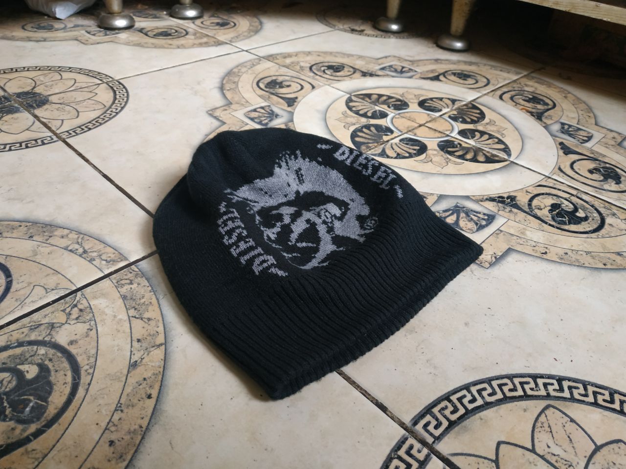 Diesel Diesel Reversible Mohawk Beanie Hat Y2K Black Gray Knit Size ONE SIZE - 5 Thumbnail
