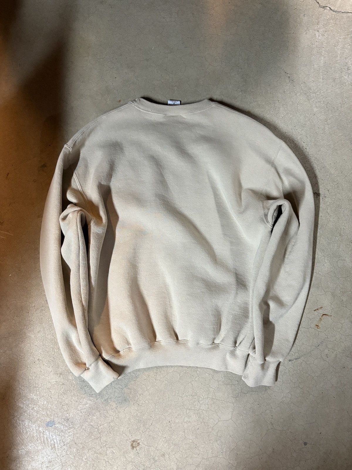 Russell Athletic VTG 90s Russell Athletic Boxy Crewneck Sweatshirt Cream Tan Size US M / EU 48-50 / 2 - 3 Thumbnail