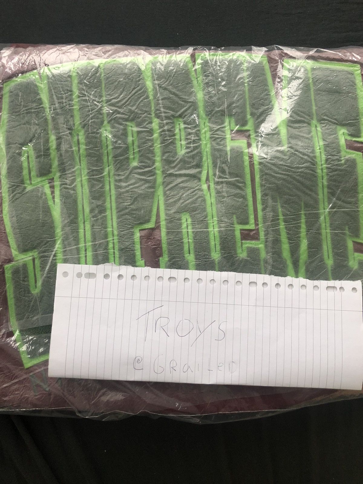 Supreme Supreme cities Size US S / EU 44-46 / 1 - 2 Thumbnail