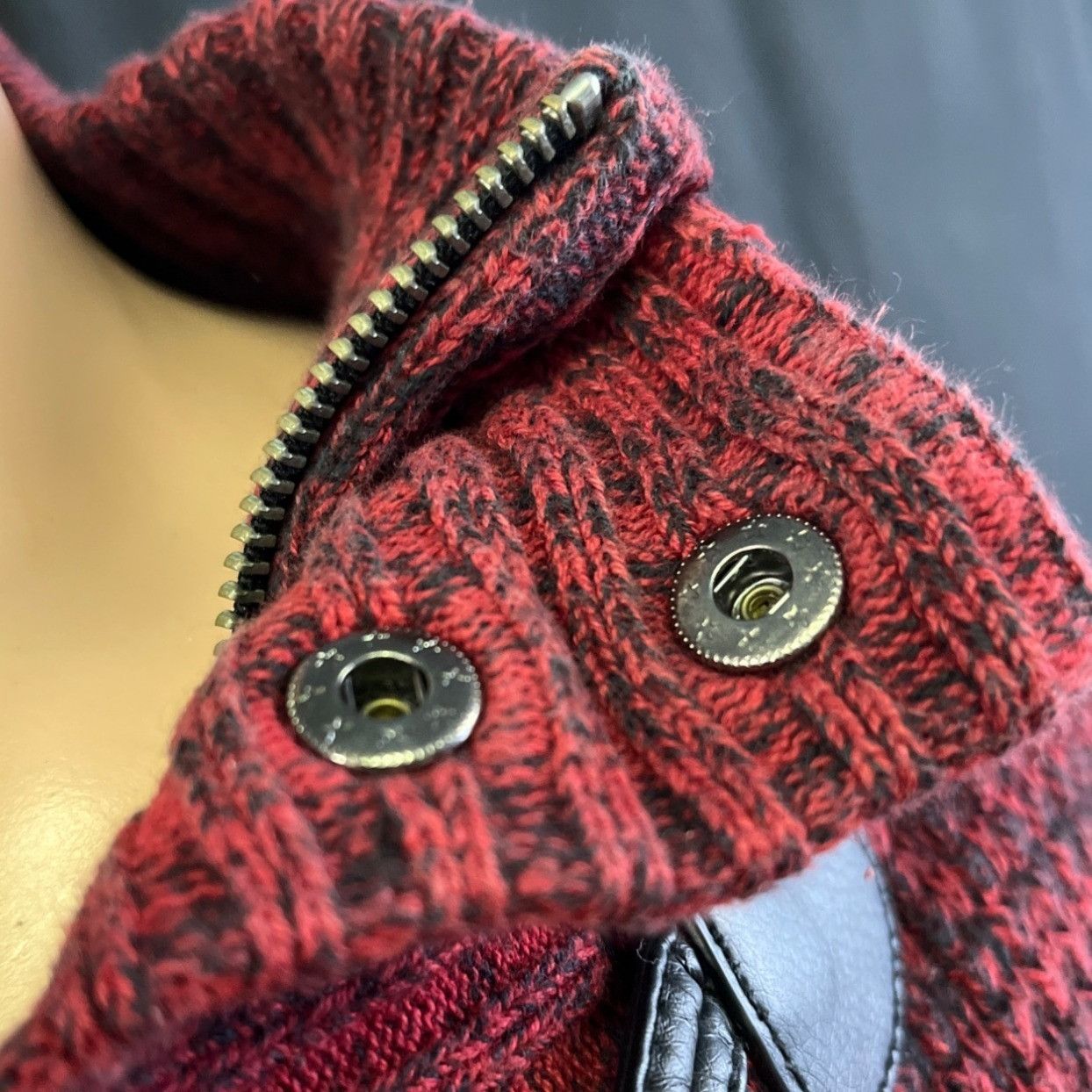 Express Express Men's Red Sweater/Knitted/Zip Up Sized M SKU 4097 Size US M / EU 48-50 / 2 - 6 Thumbnail