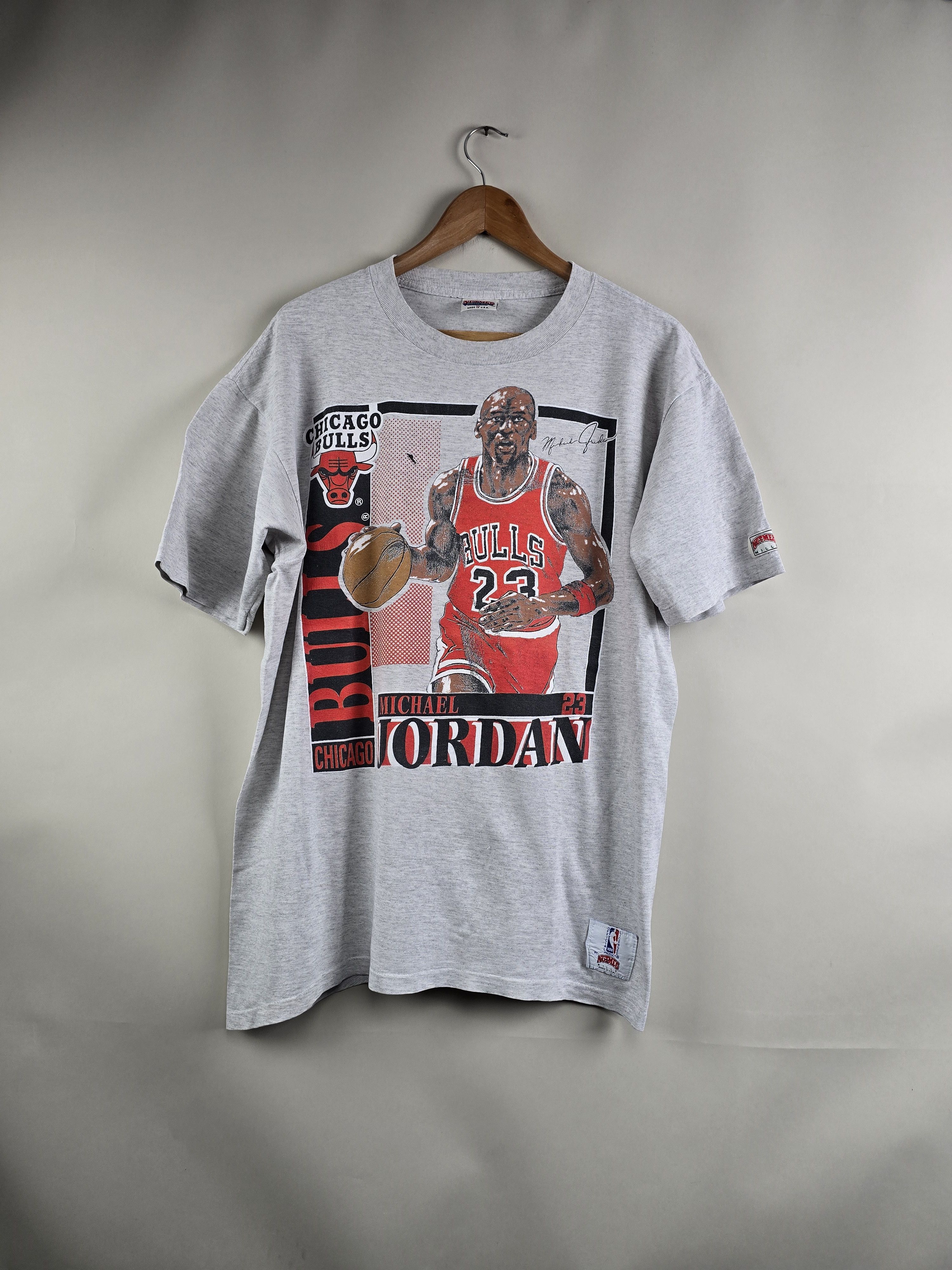 NBA × Vintage 90s Chicago Bulls Michael Jordan Nutmeg Mills XL 23" 29" Size US XL / EU 56 / 4 - 1 Thumbnail