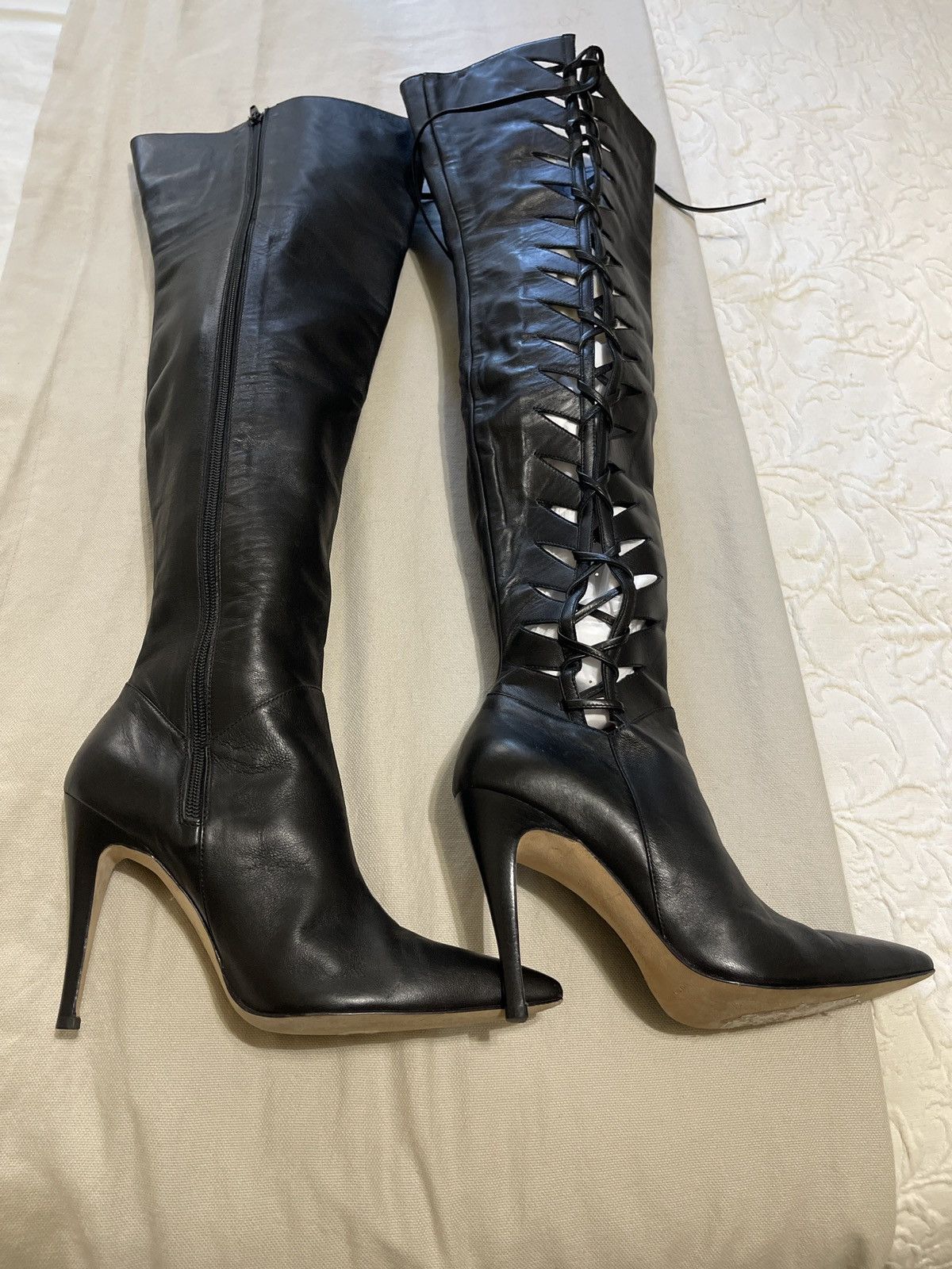 Manolo Blahnik Manolo Blahnik Leather Boots With Heel Size 8 Size US 8 / IT 38 - 1 Thumbnail