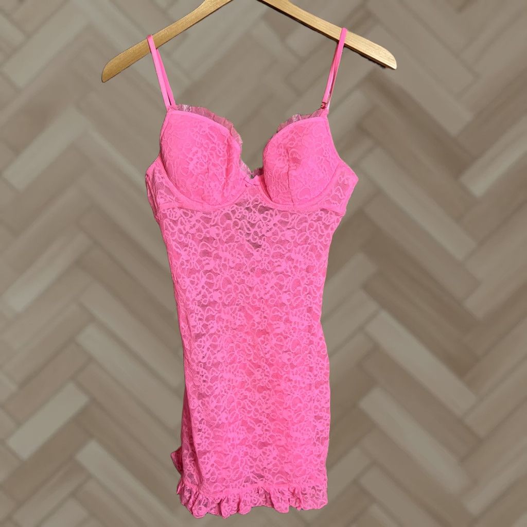 Victoria's Secret Victoria's Secret The Lacie Chemise Gown L Pink Women Slip Sleepwear Size ONE SIZE - 1 Thumbnail
