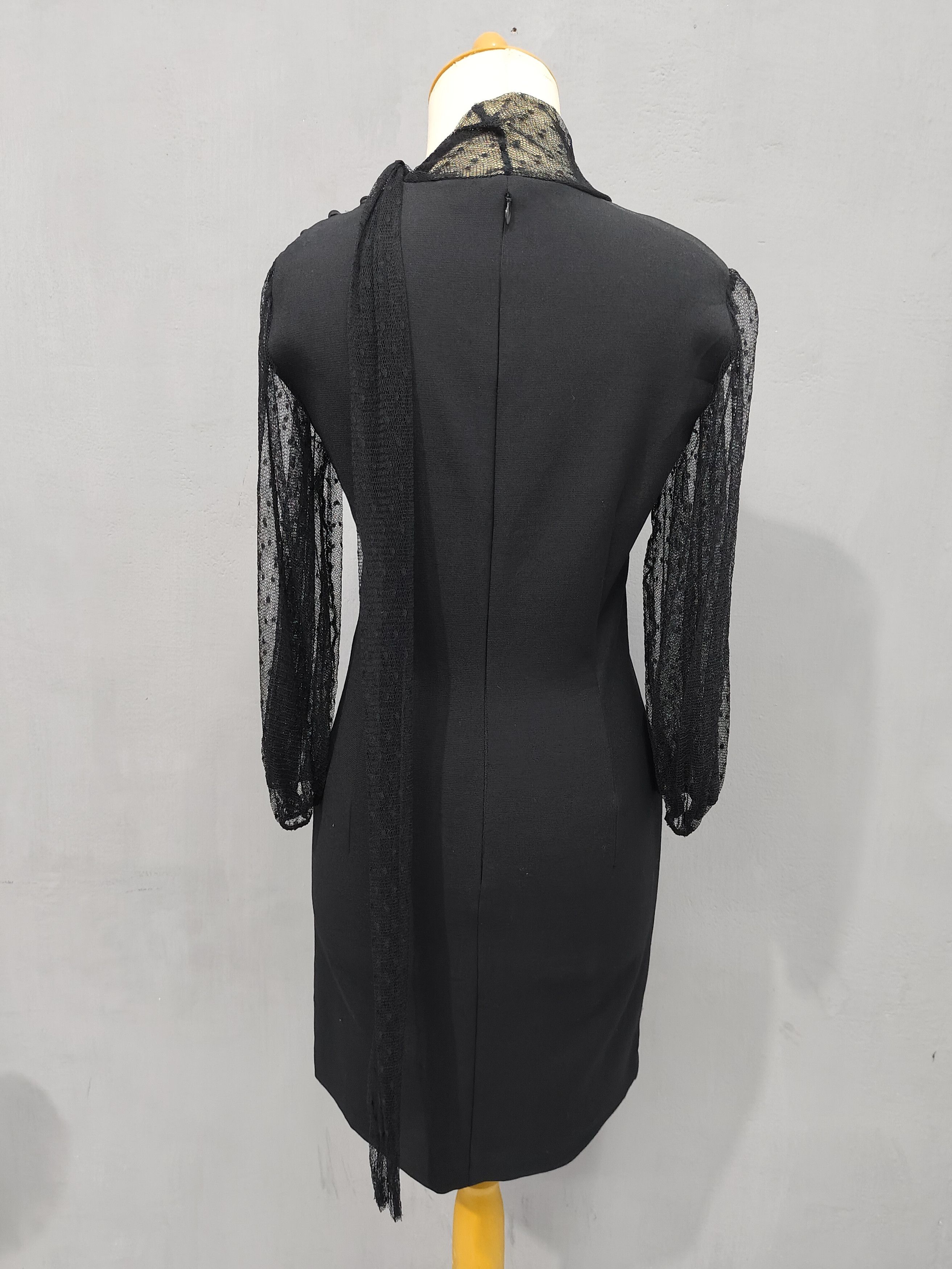 Valentino 00s Red Valentino❤️‍🔥Gothic Romantic Sheer Lace Sleeve Size M / US 6-8 / IT 42-44 - 5 Thumbnail