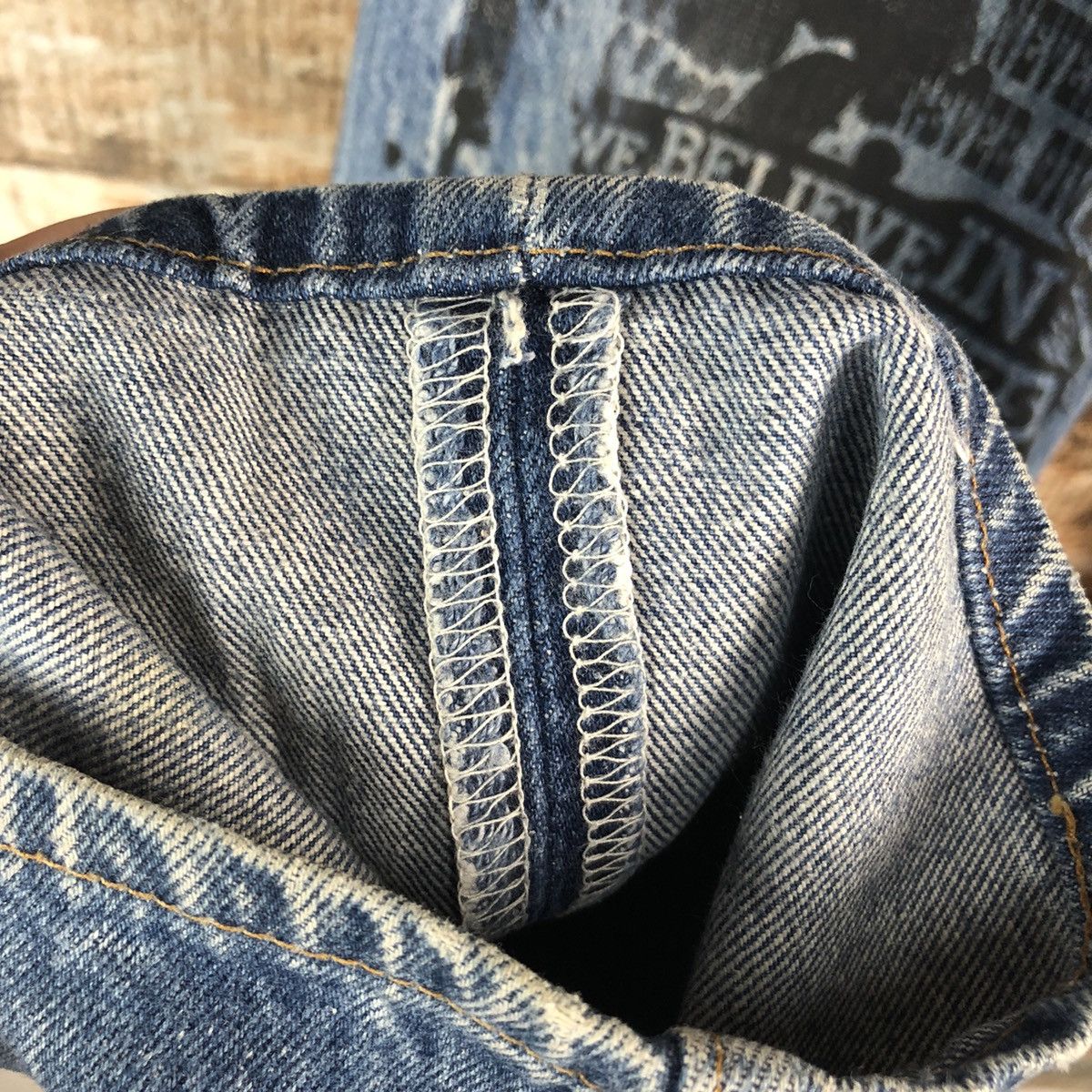 Levi's DL Levis 501 X Wildstyle super Lovers Rock denim #A2620 Size US 31 - 13 Thumbnail