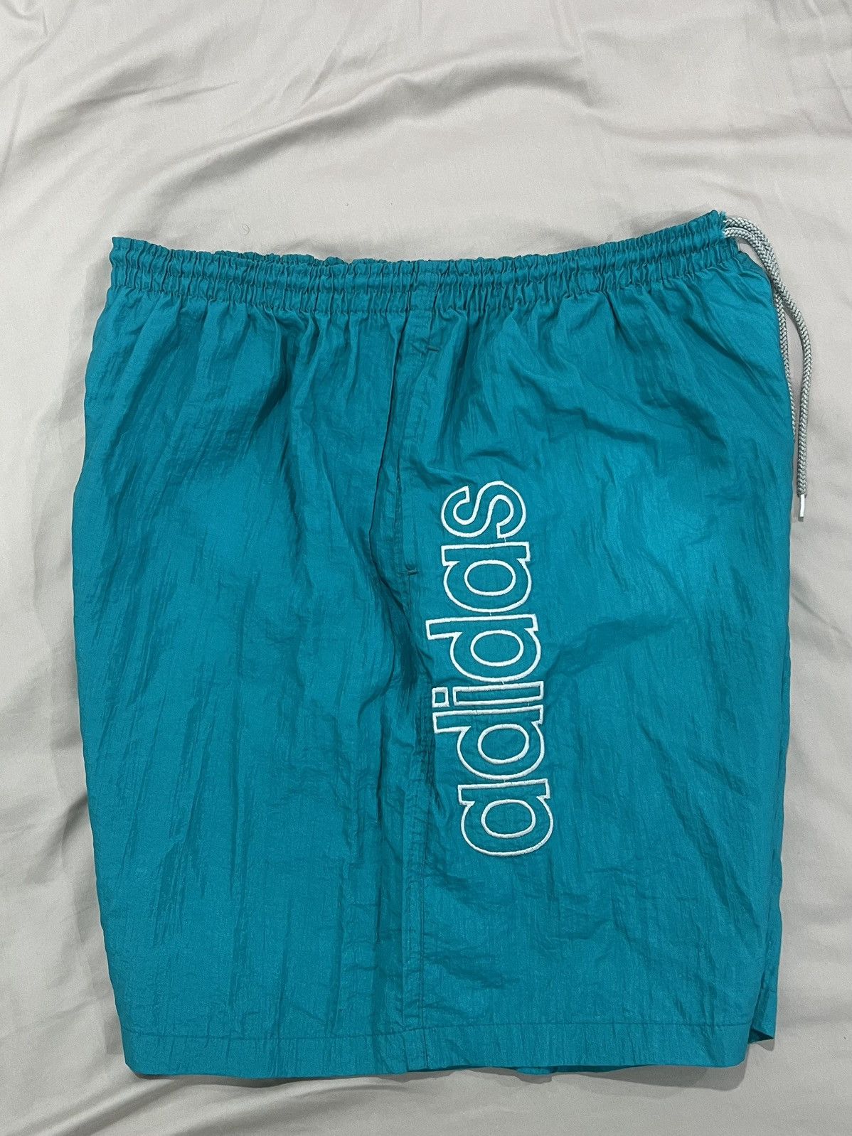 Adidas × Vintage Vintage Adidas shorts Size US 33 - 2 Thumbnail