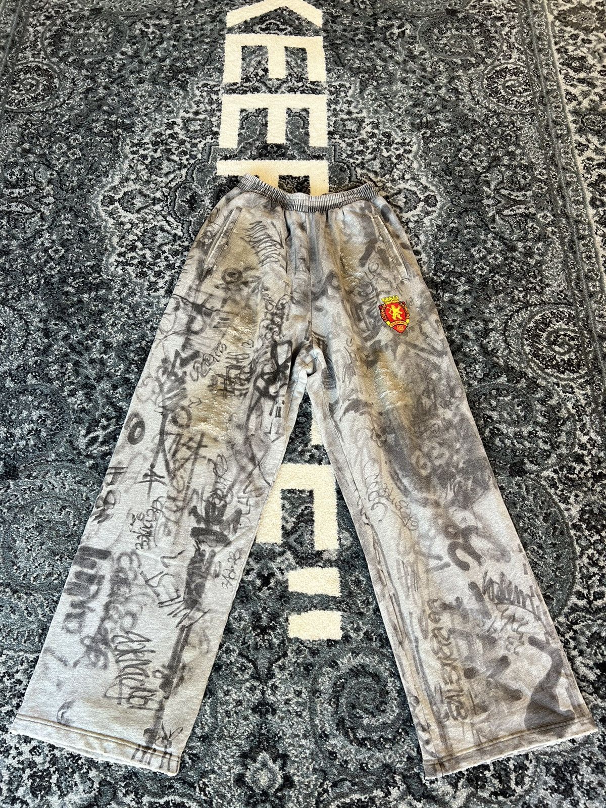 Pre-owned Balenciaga Skater Baggy Sweatpants In Grey