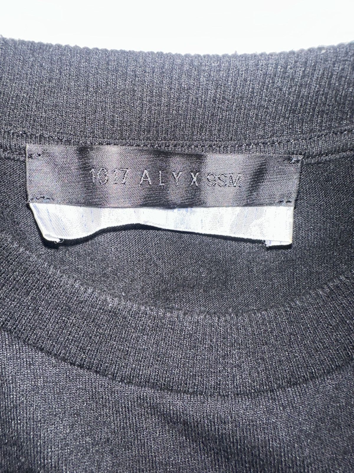 1017 ALYX 9SM 1017 ALYX 9SM FALL 2019 Size US M / EU 48-50 / 2 - 3 Thumbnail