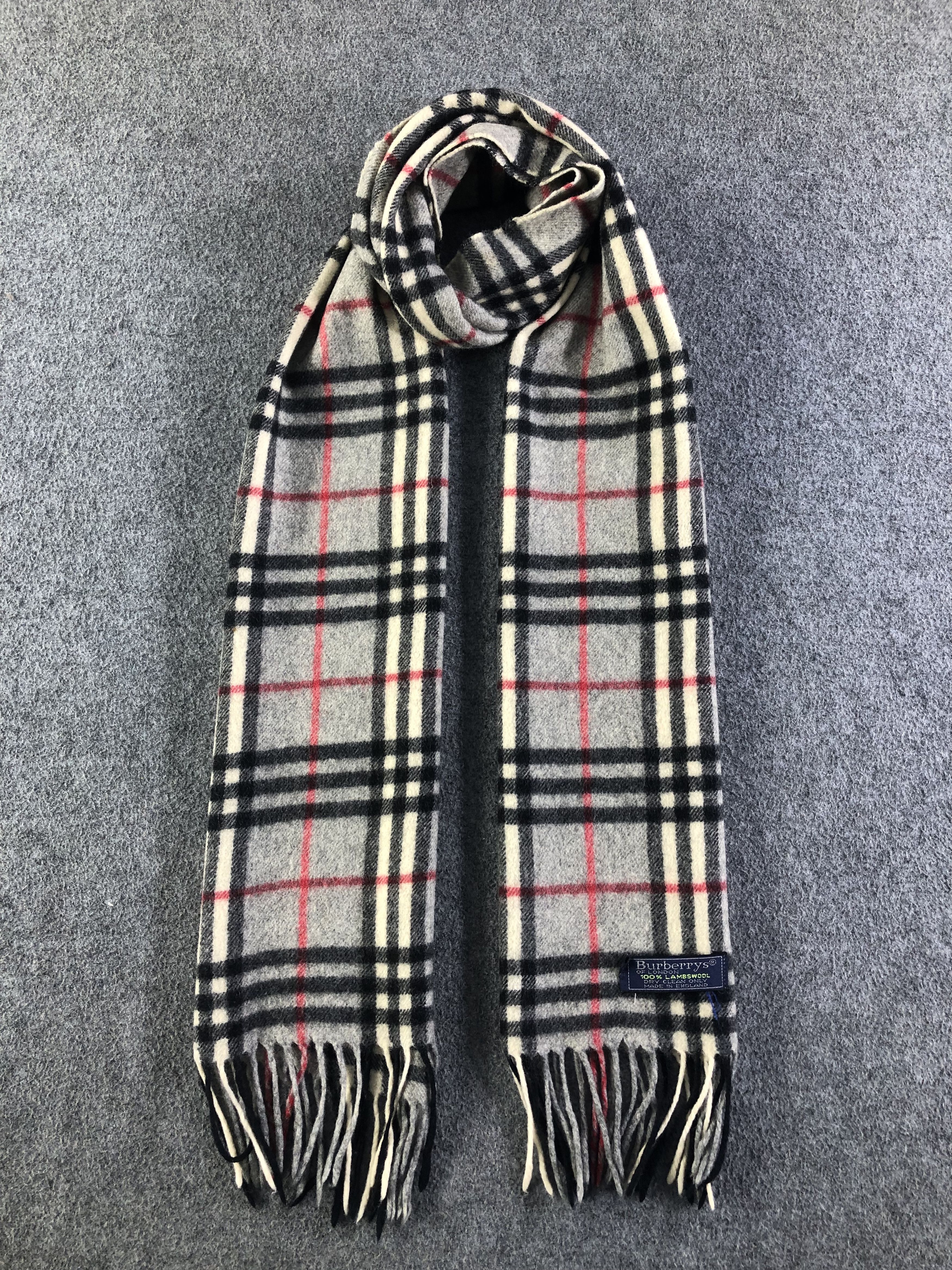 Burberry Burberrys Lambswool Scarf / Muffler / Neckwear SS1233 Size ONE SIZE - 1 Thumbnail