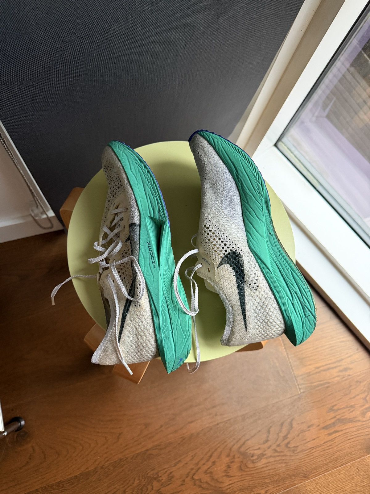 Nike Nike Vaporfly Size US 9 / EU 42 - 4 Thumbnail