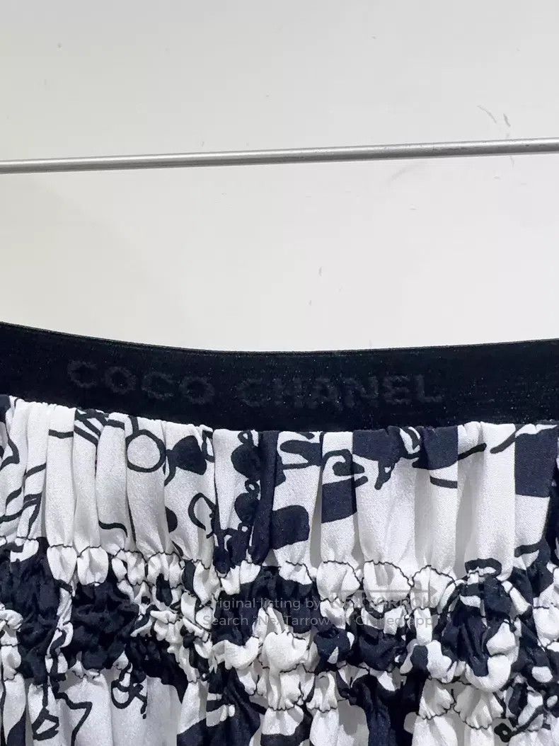 Chanel Chanel Pleated skirts and trousers Size 24" / US 00 / IT 34 - 3 Thumbnail