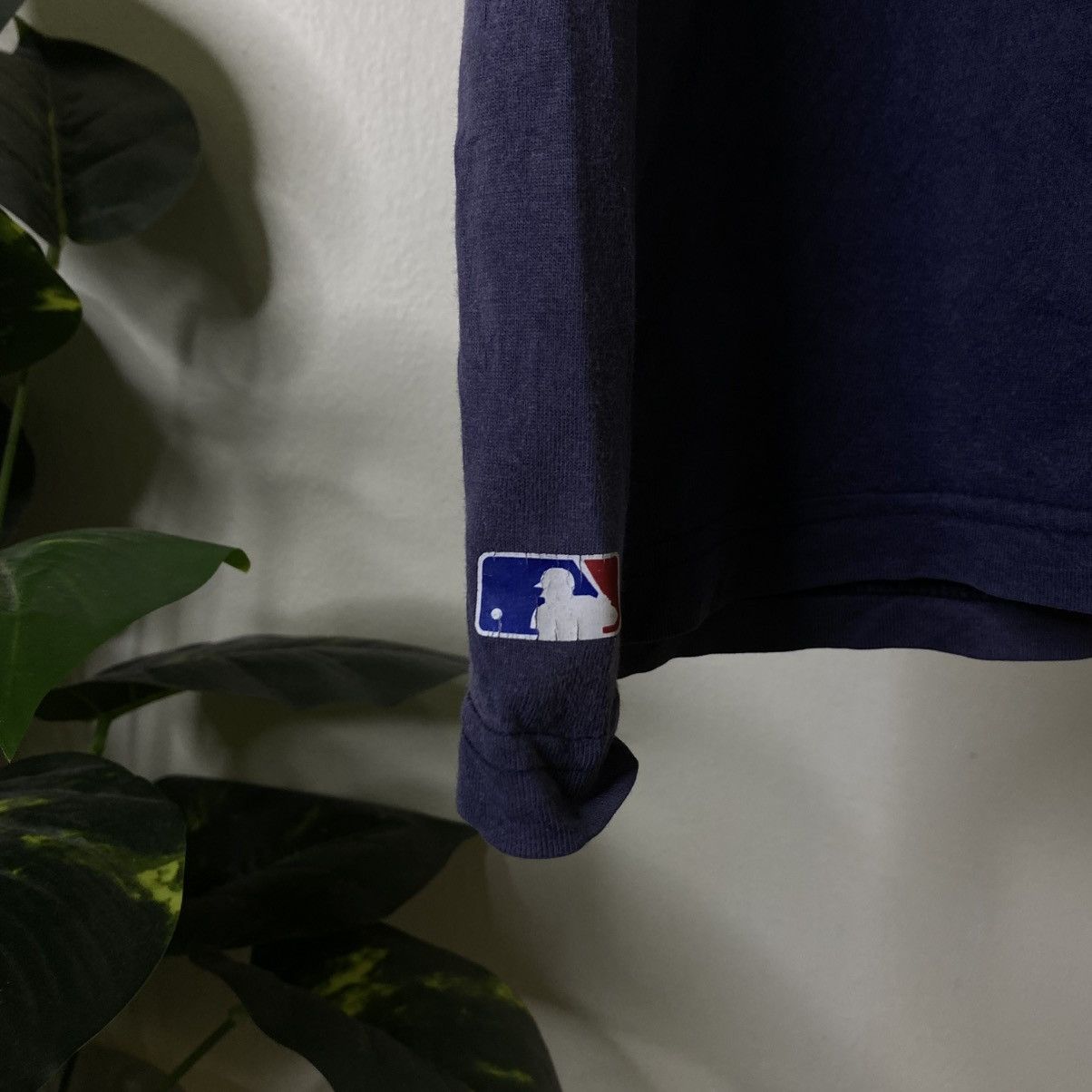 New York Yankees 2000s NY Yankees MLB Meiji Yasuda Faded T Shirt Size US L / EU 52-54 / 3 - 4 Thumbnail
