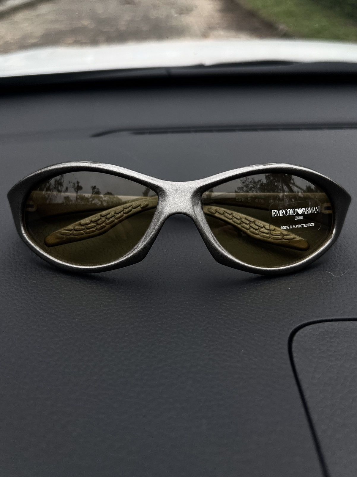 Emporio Armani 2000s Emporio Armani Sunglasses Size 32 - 3 Thumbnail