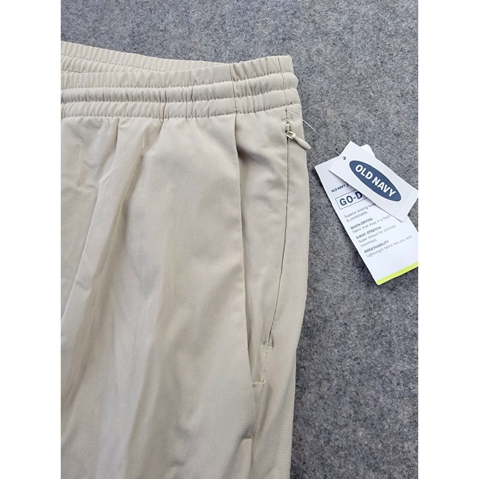 Old Navy Old Navy Go Dry Pants Mens 3XL Light Beige Quick Dry Stretch Drawstring Waist Jogger Pants Mens Reg 3XL Beige Boys? Size US 39 - 3 Thumbnail