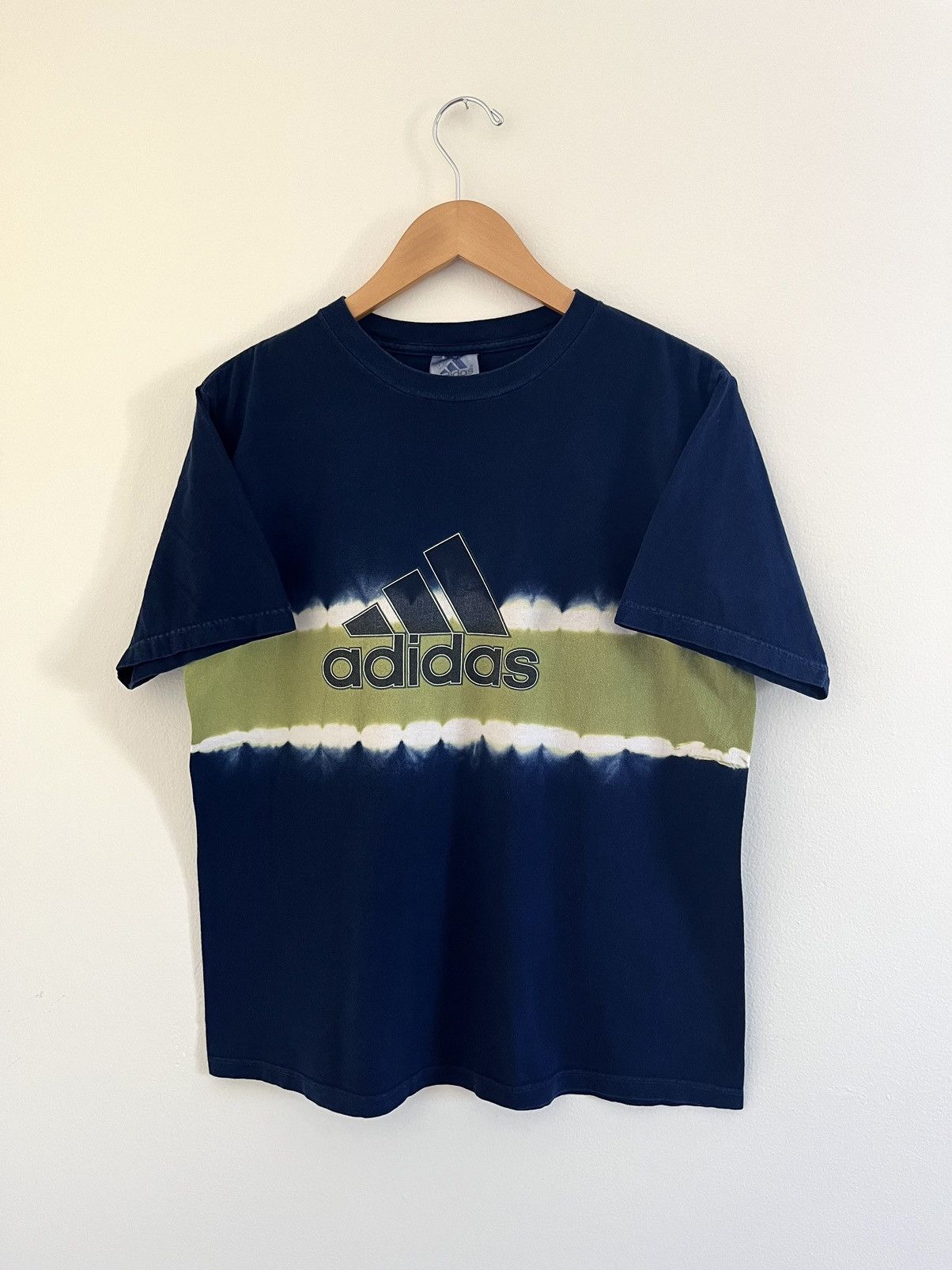 Vintage VINTAGE 00’S ADIDAS TIE-DYE BIG LOGO T-SHIRT Size US M / EU 48-50 / 2 - 2 Thumbnail