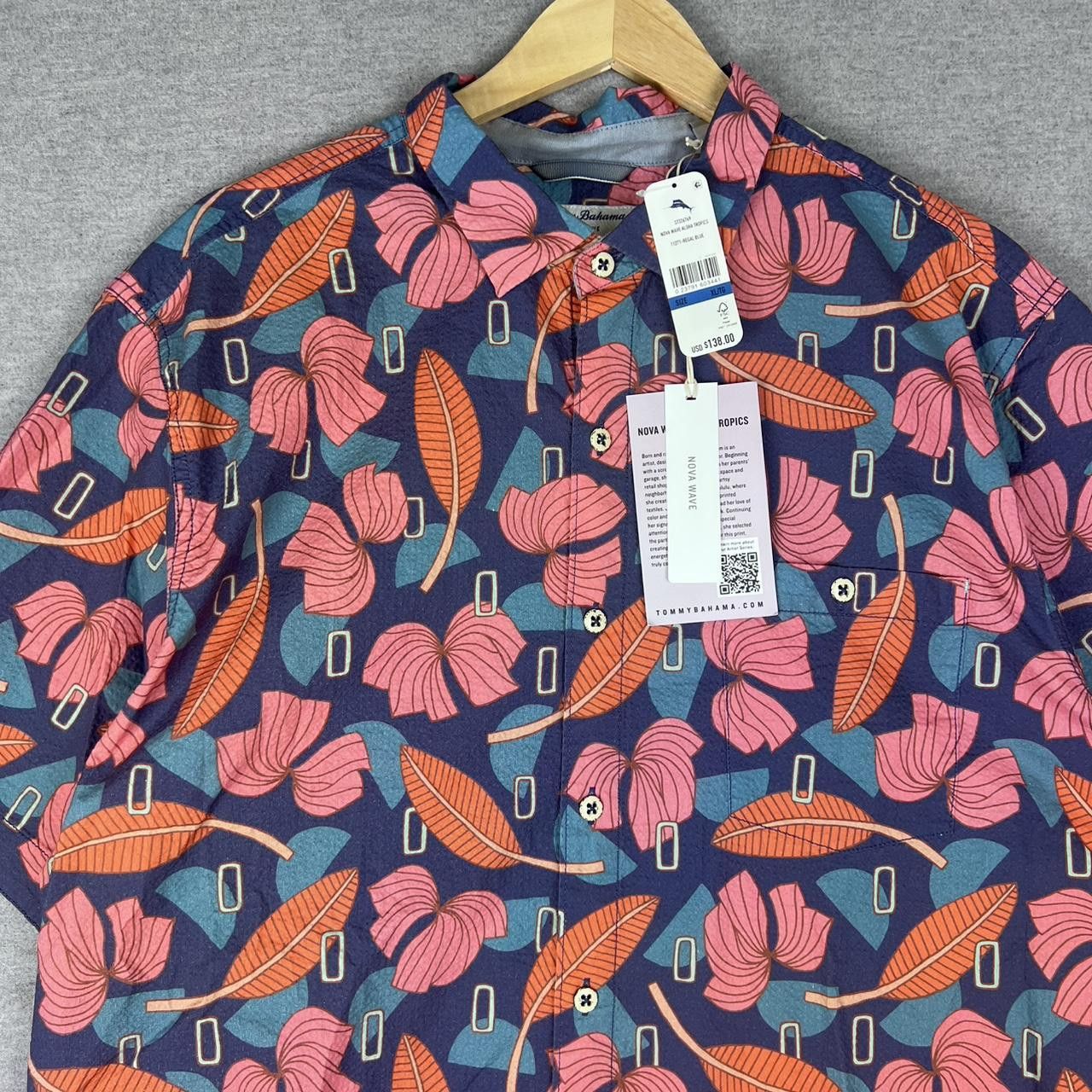 Tommy Bahama Tommy Bahama Mens Nova Wave 2024 Artist Series XL NWT Size US XL / EU 56 / 4 - 1 Thumbnail