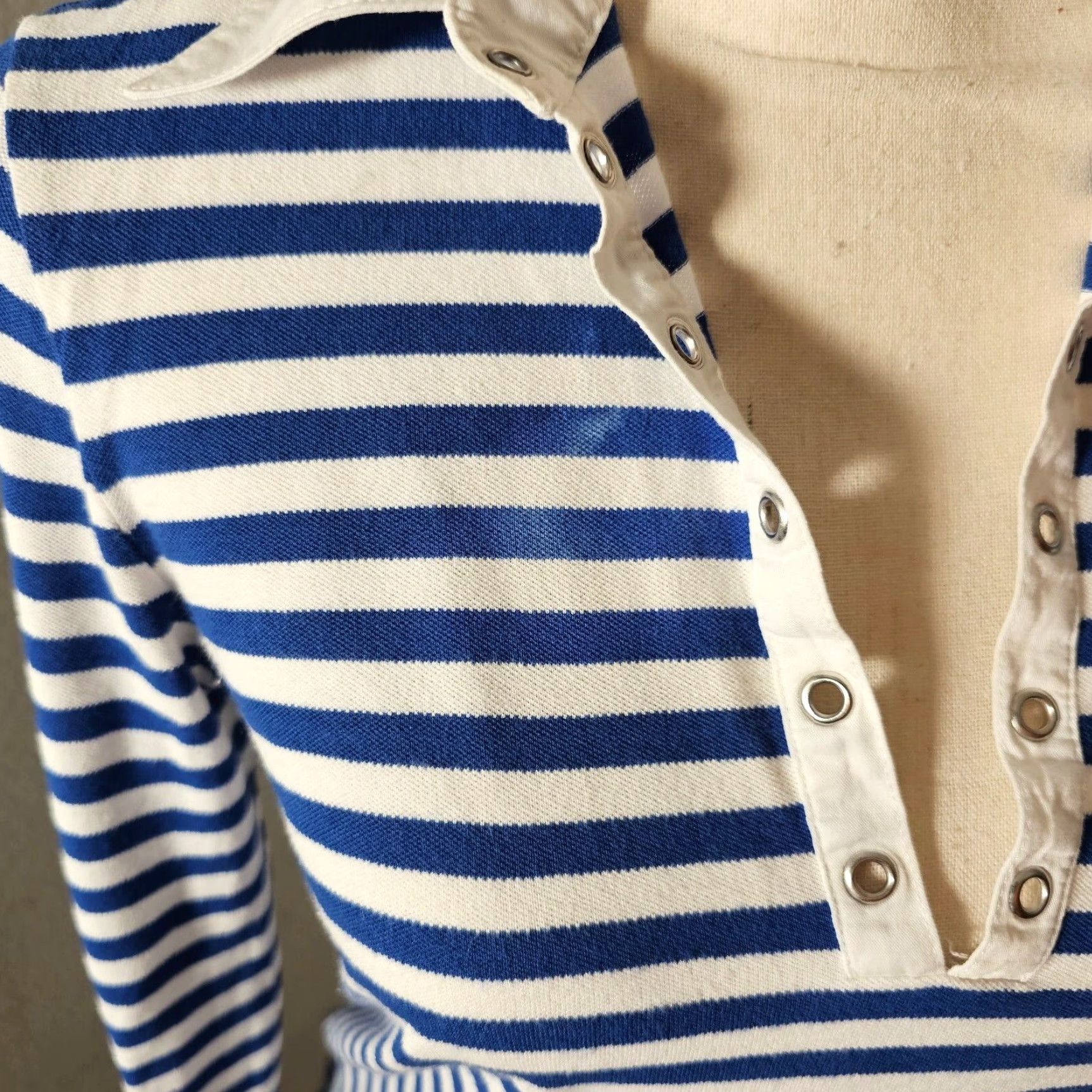 Michael Kors MICHAEL KORS Nautical Striped Long Sleeve Shirt Size M White Navy Casual Womens Size M / US 6-8 / IT 42-44 - 2 Thumbnail