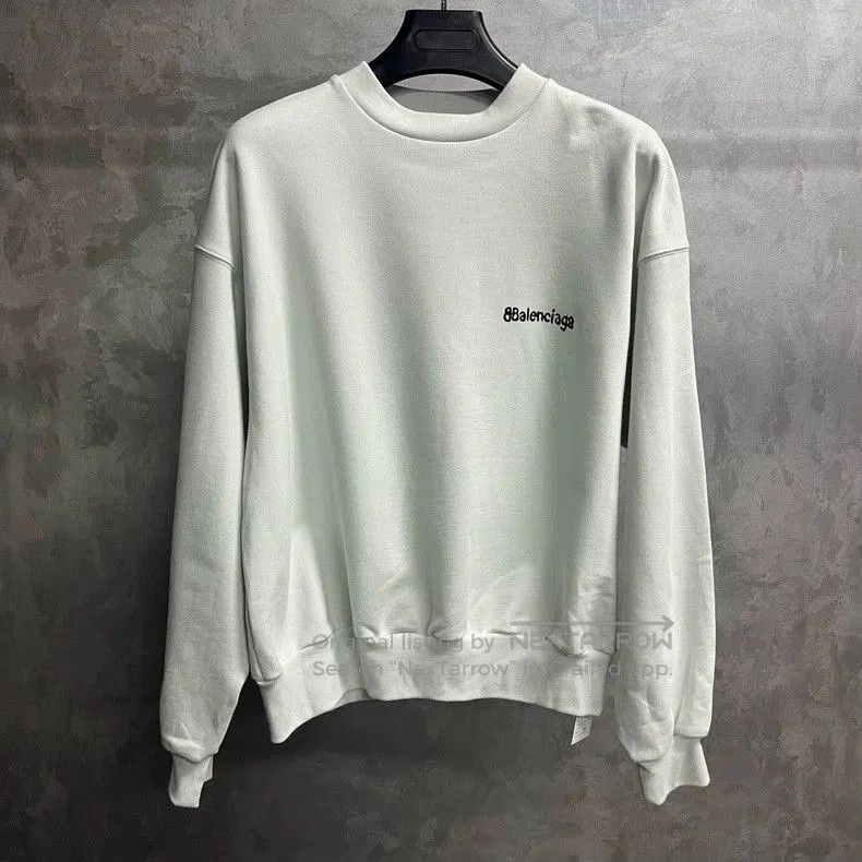 Balenciaga White Logo Print Crewneck Sweatshirt.