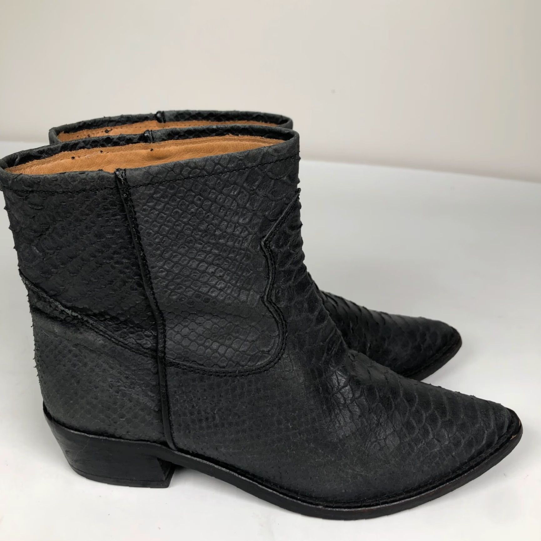 Zara VINTAGE Zara Boots Gray Snake Print Leather Short Boots Spain Size 30" / US 8 / IT 44 - 5 Thumbnail